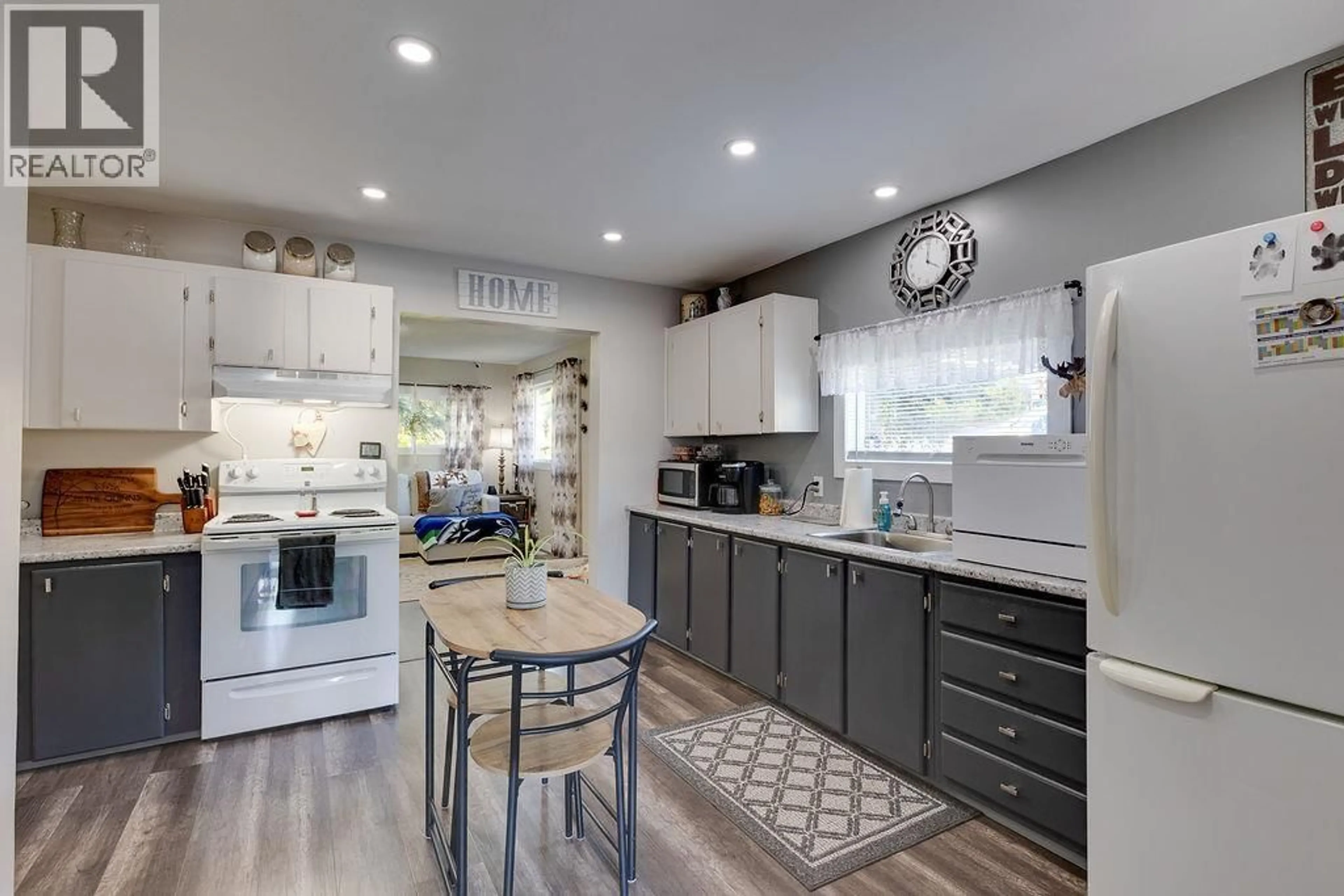 Open concept kitchen, unknown for 1978 SOMMERVILLE ROAD, Prince George British Columbia V2N6T6