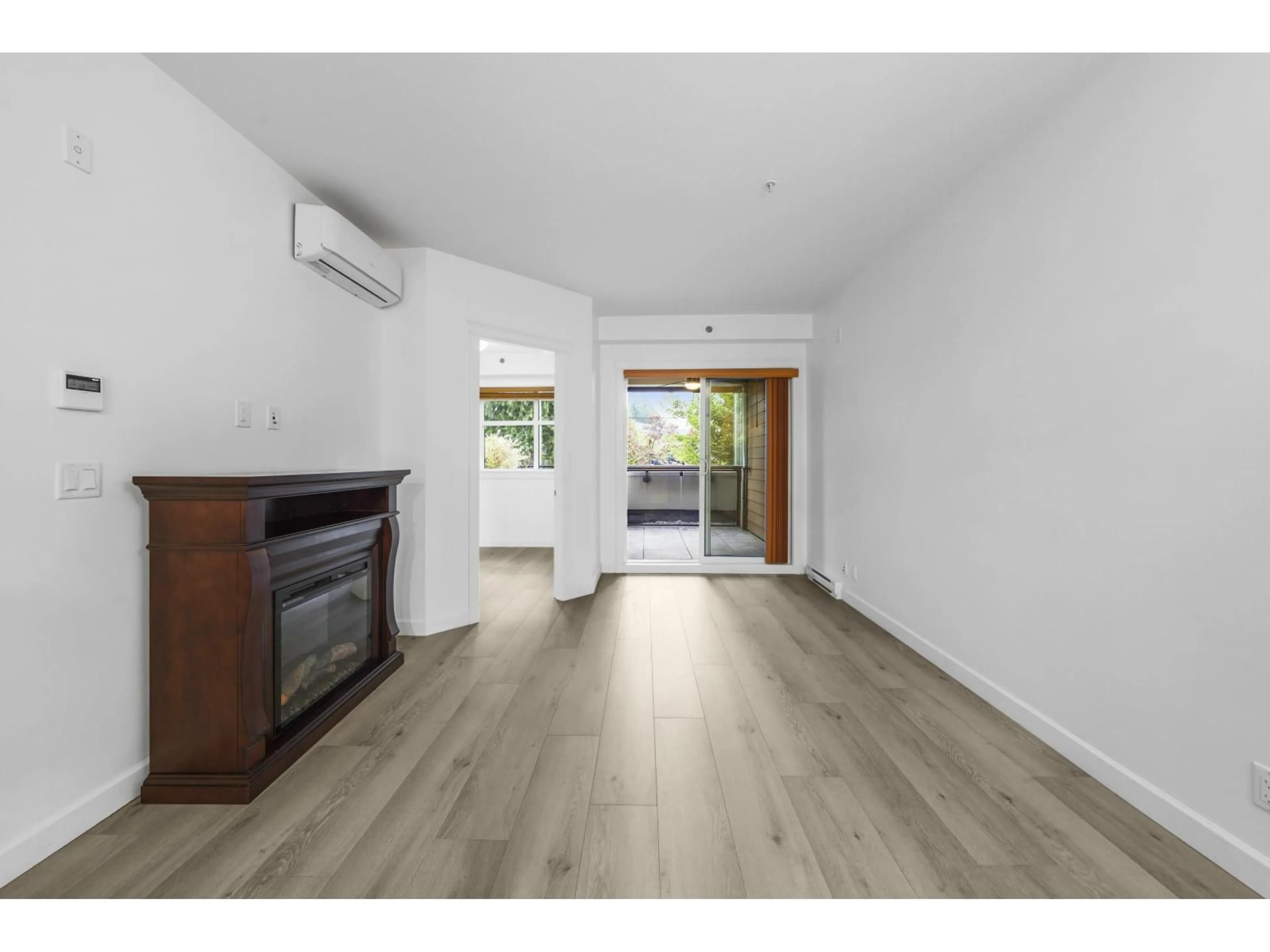 A pic of a room for 202 - 20376 86, Langley British Columbia V2Y3P8