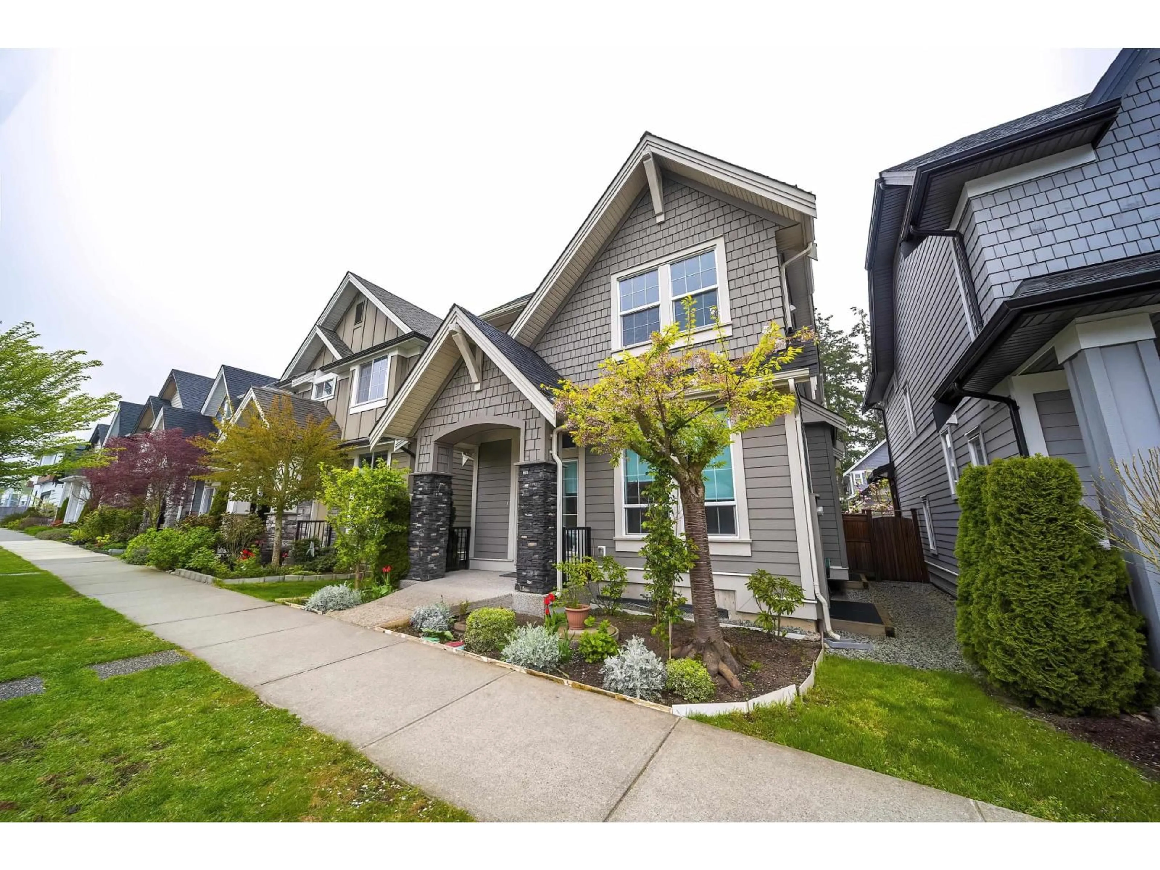 Home with vinyl exterior material, street for 2168 165B, Surrey British Columbia V3Z0V6