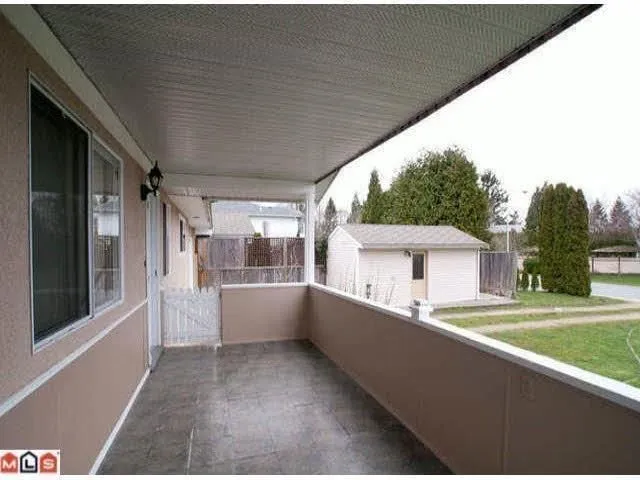 1955 158A STREET, Surrey 4