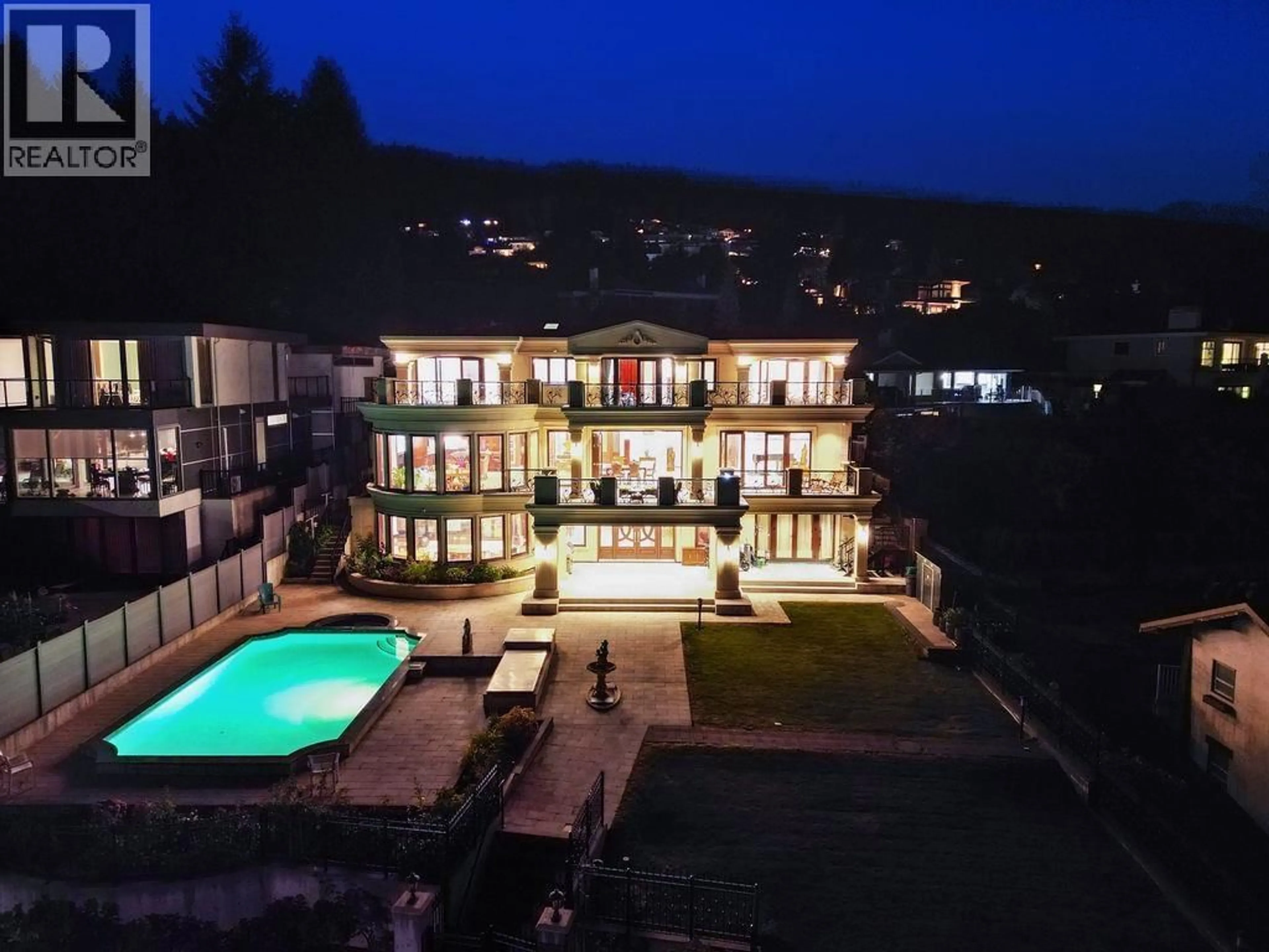 A pic from outside/outdoor area/front of a property/back of a property/a pic from drone, mountain view for 1327 CHARTWELL DRIVE, West Vancouver British Columbia V7S2R4