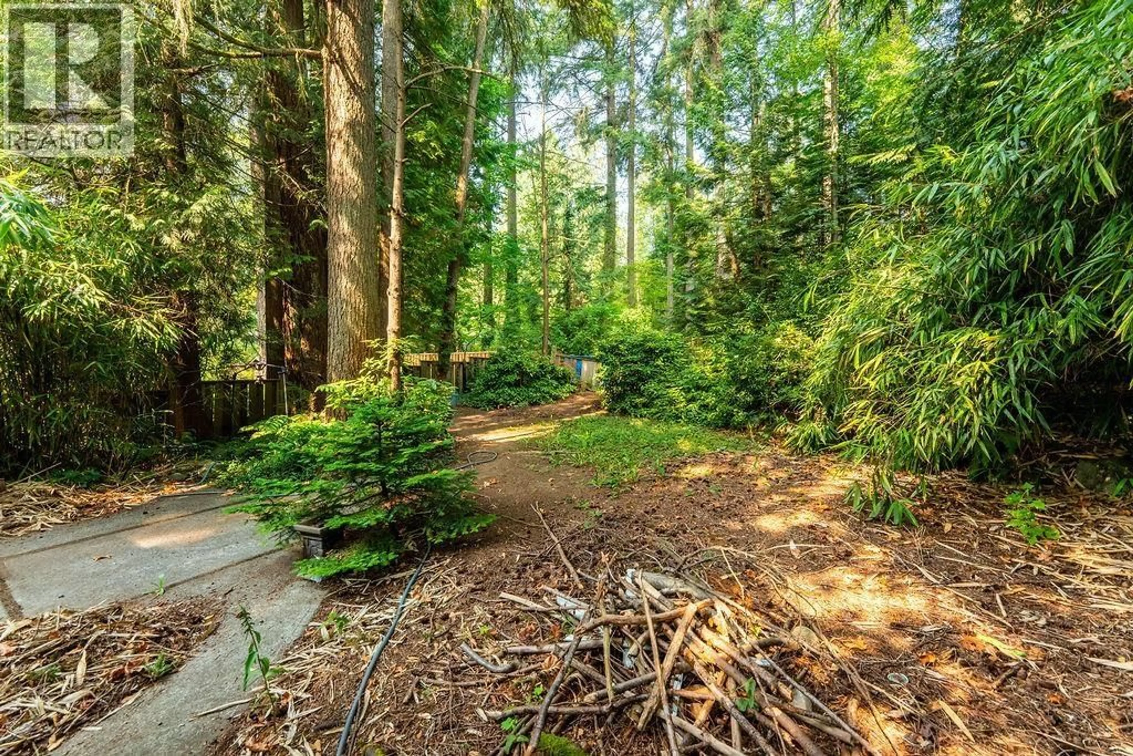 Patio, forest/trees view for 643 PLYMOUTH DRIVE, North Vancouver British Columbia V7H2H5