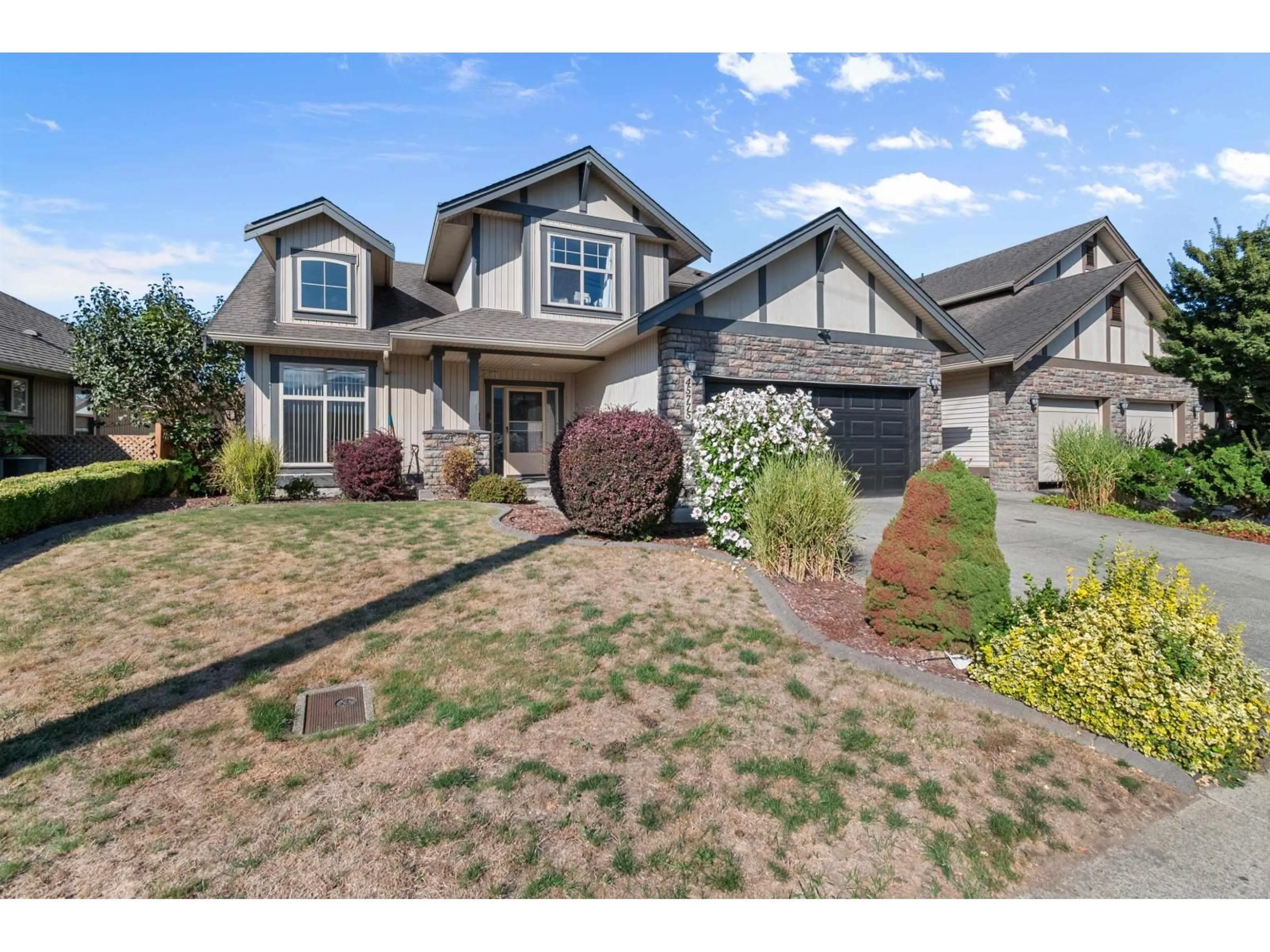 Home with vinyl exterior material, street for 45775 HIGGINSON ROAD, Chilliwack British Columbia V2R2C7