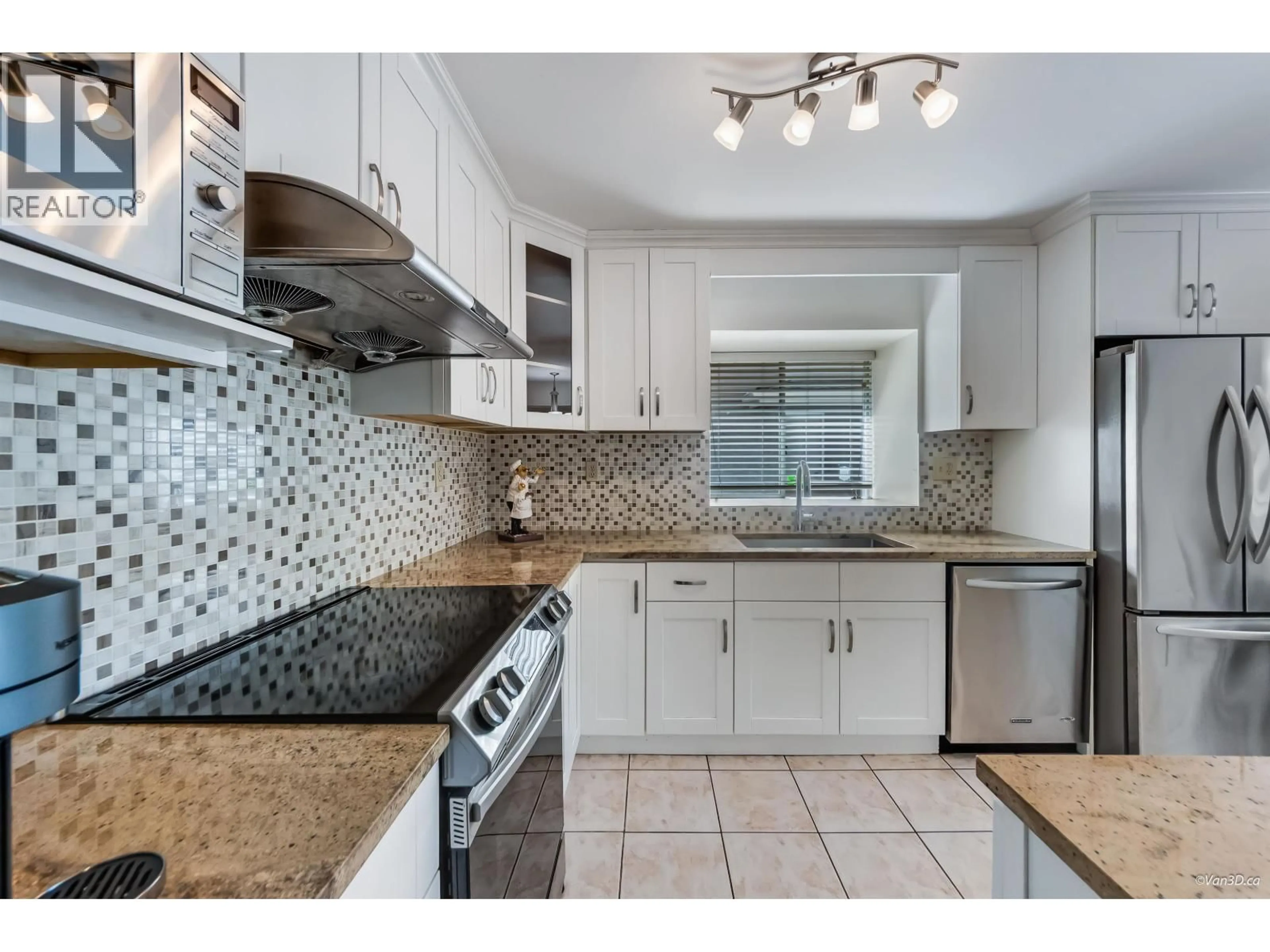 Standard kitchen, ceramic/tile floor for 52 - 7740 ABERCROMBIE DRIVE, Richmond British Columbia V6Y3G6