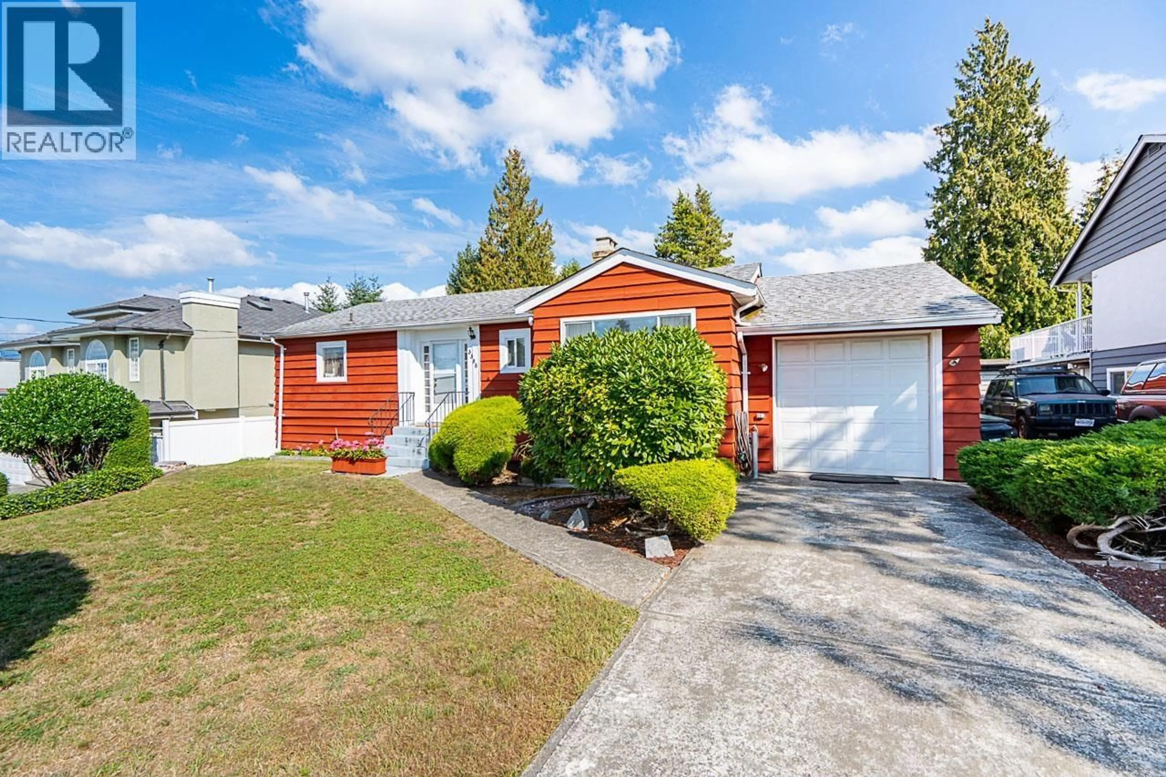 Home with vinyl exterior material, street for 5388 HALLEY AVENUE, Burnaby British Columbia V5H2P8