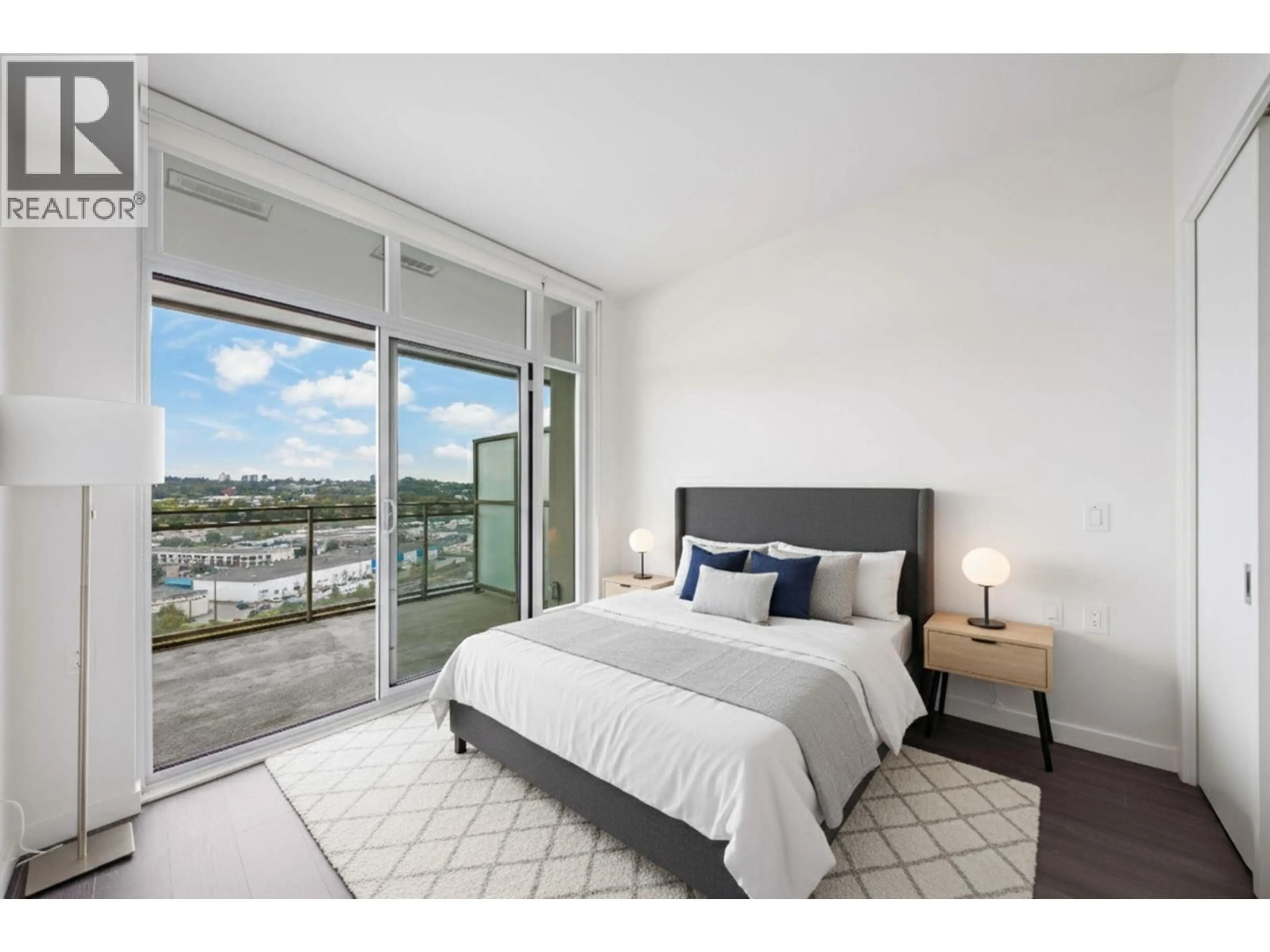 Bedroom with bed, unknown for 1407 - 5311 GORING STREET, Burnaby British Columbia V5B0B5