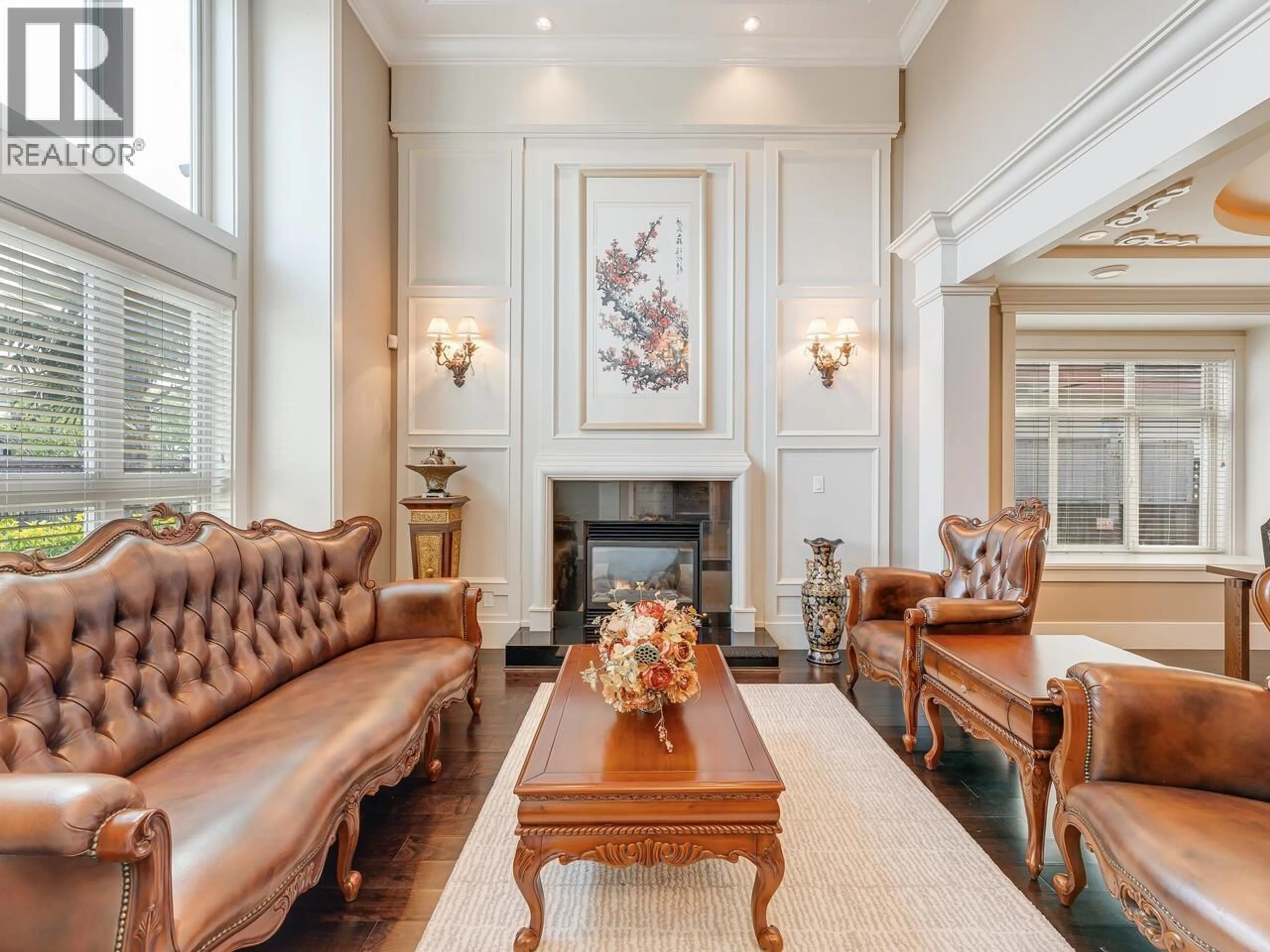 Living room with furniture, unknown for 3780 ROYALMORE AVENUE, Richmond British Columbia V7C1P6