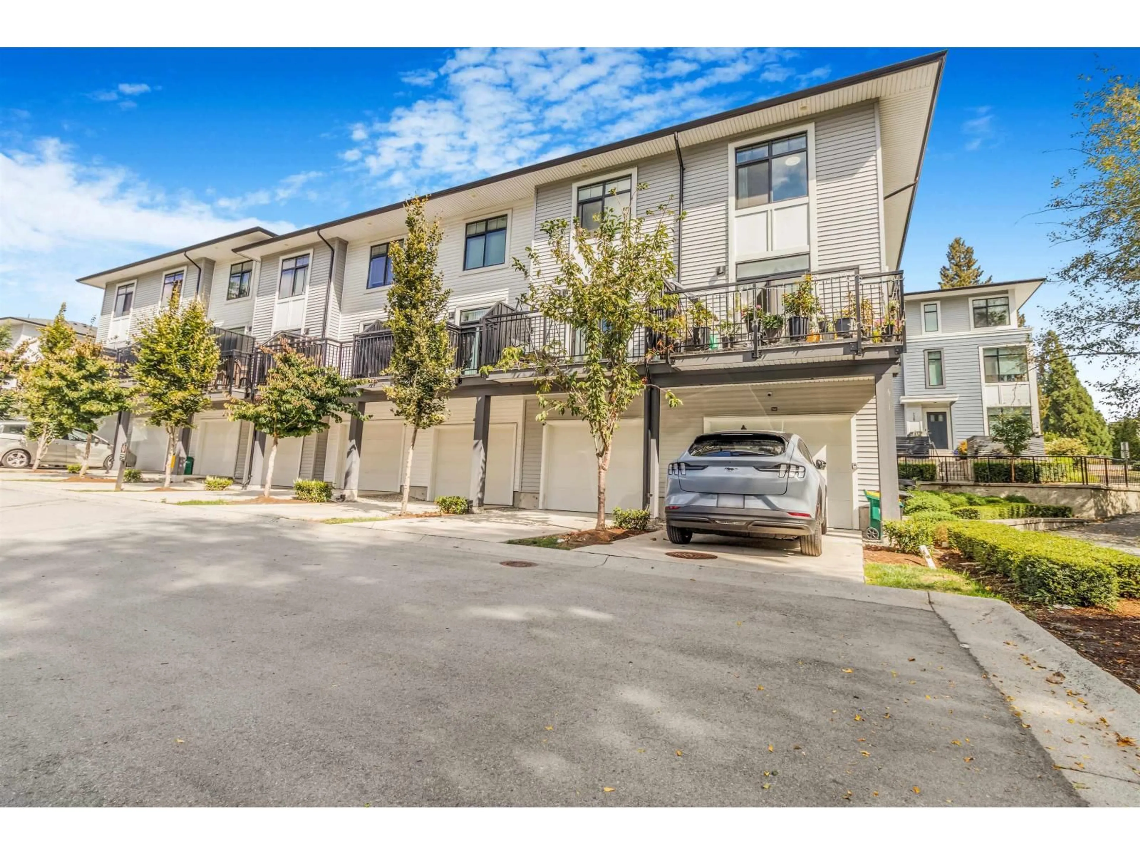 A pic from outside/outdoor area/front of a property/back of a property/a pic from drone, street for 152 - 15235 SITKA, Surrey British Columbia V3S0A9