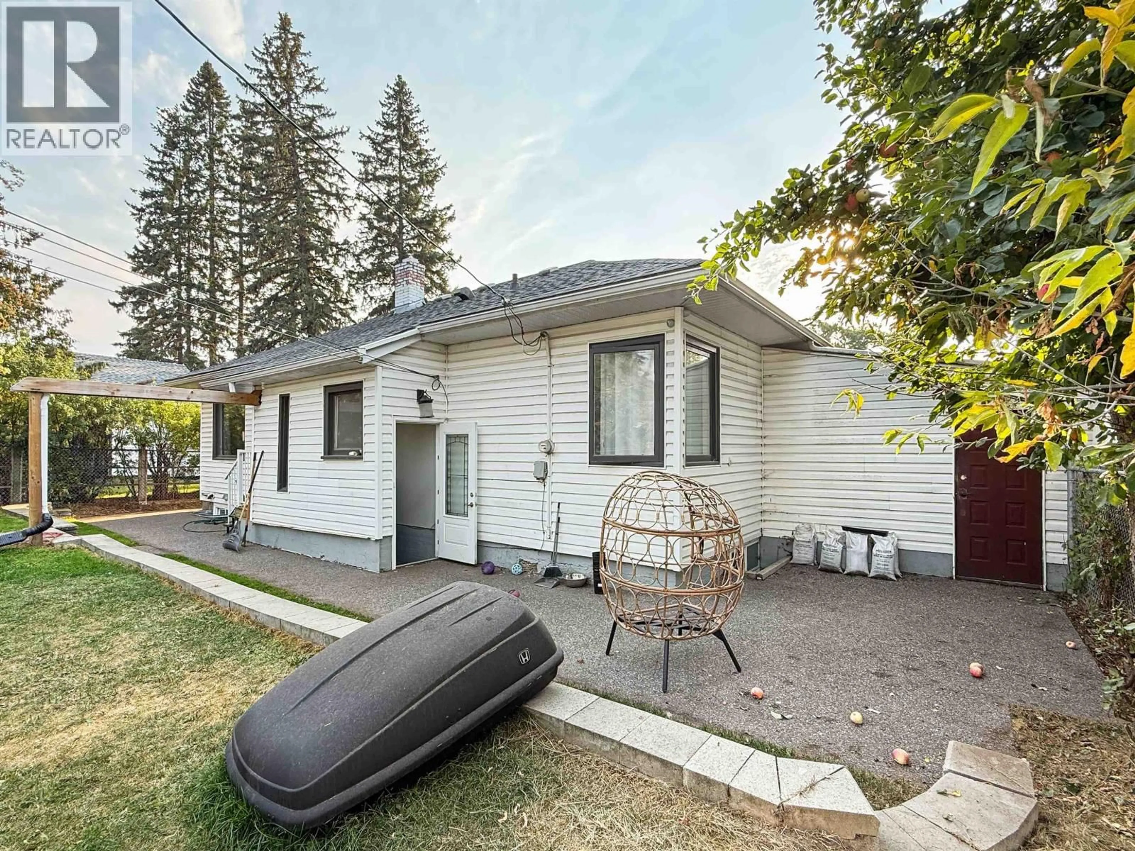 Unknown for 2365 LAURIER CRESCENT, Prince George British Columbia V2M2A9