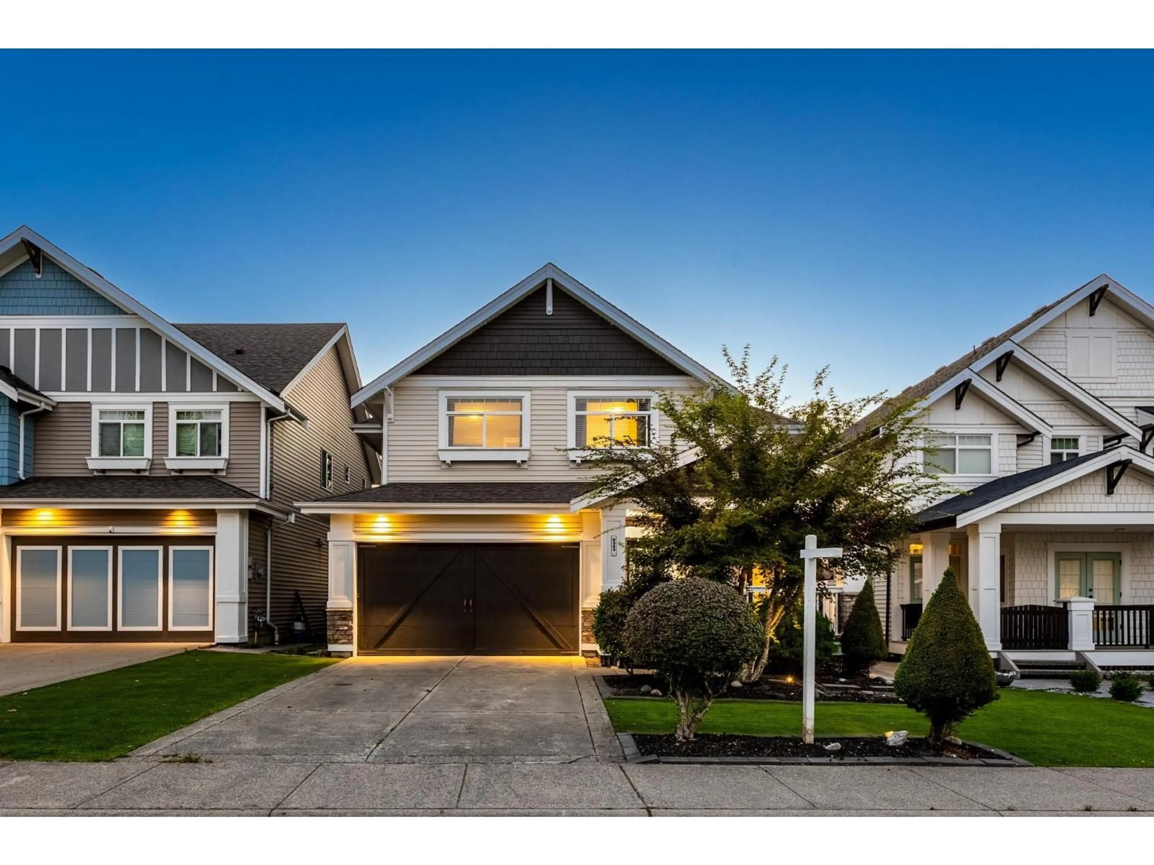 Home with vinyl exterior material, street for 8343 209A, Langley British Columbia V2Y0A5