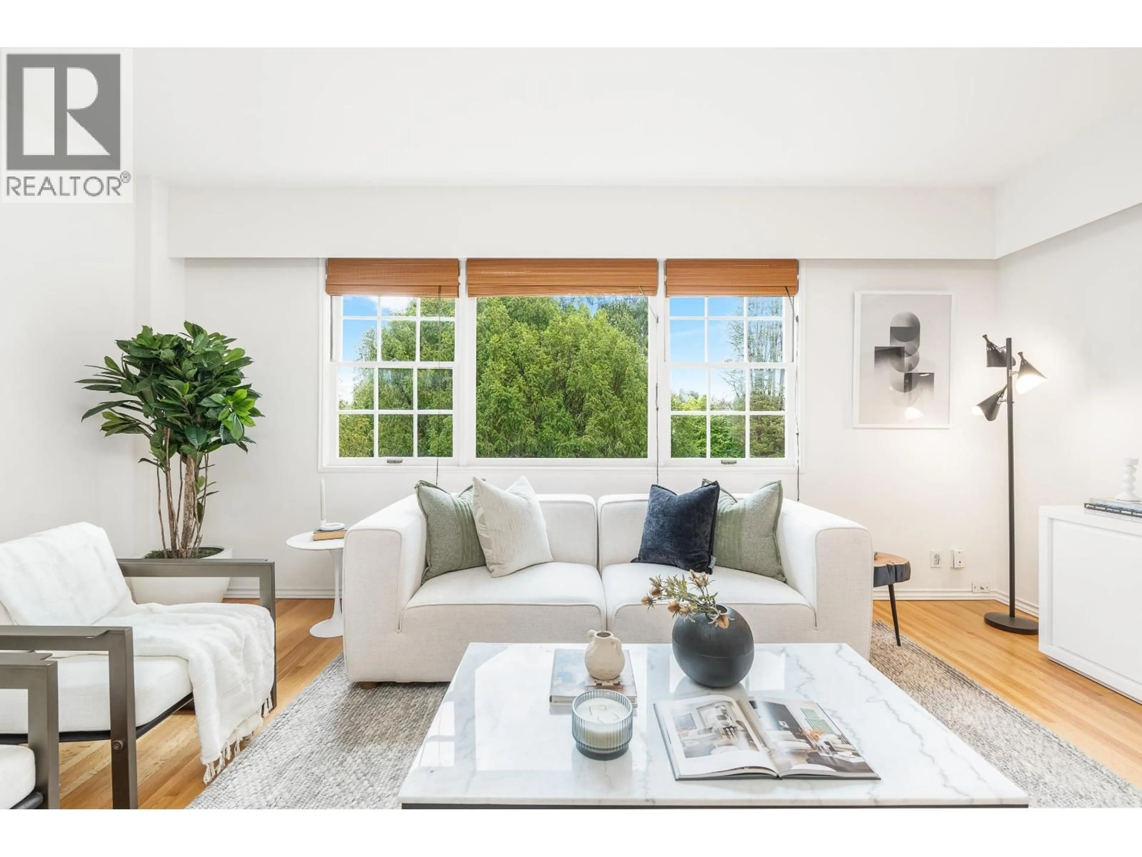 Living room with furniture, unknown for 320 - 2890 POINT GREY ROAD, Vancouver British Columbia V6K1A9