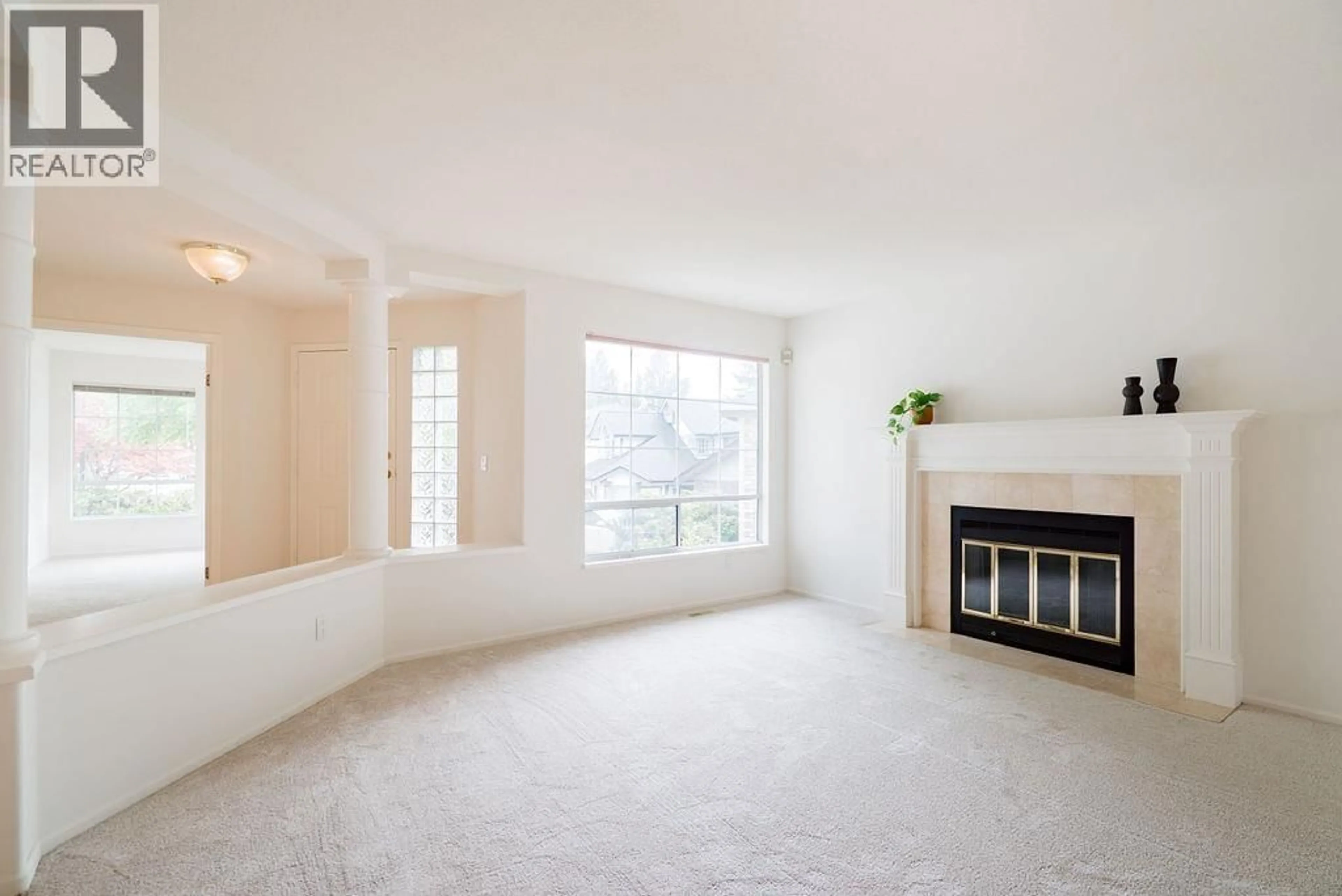 A pic of a room for 7 CADARWOOD COURT, Port Moody British Columbia V3H4W2