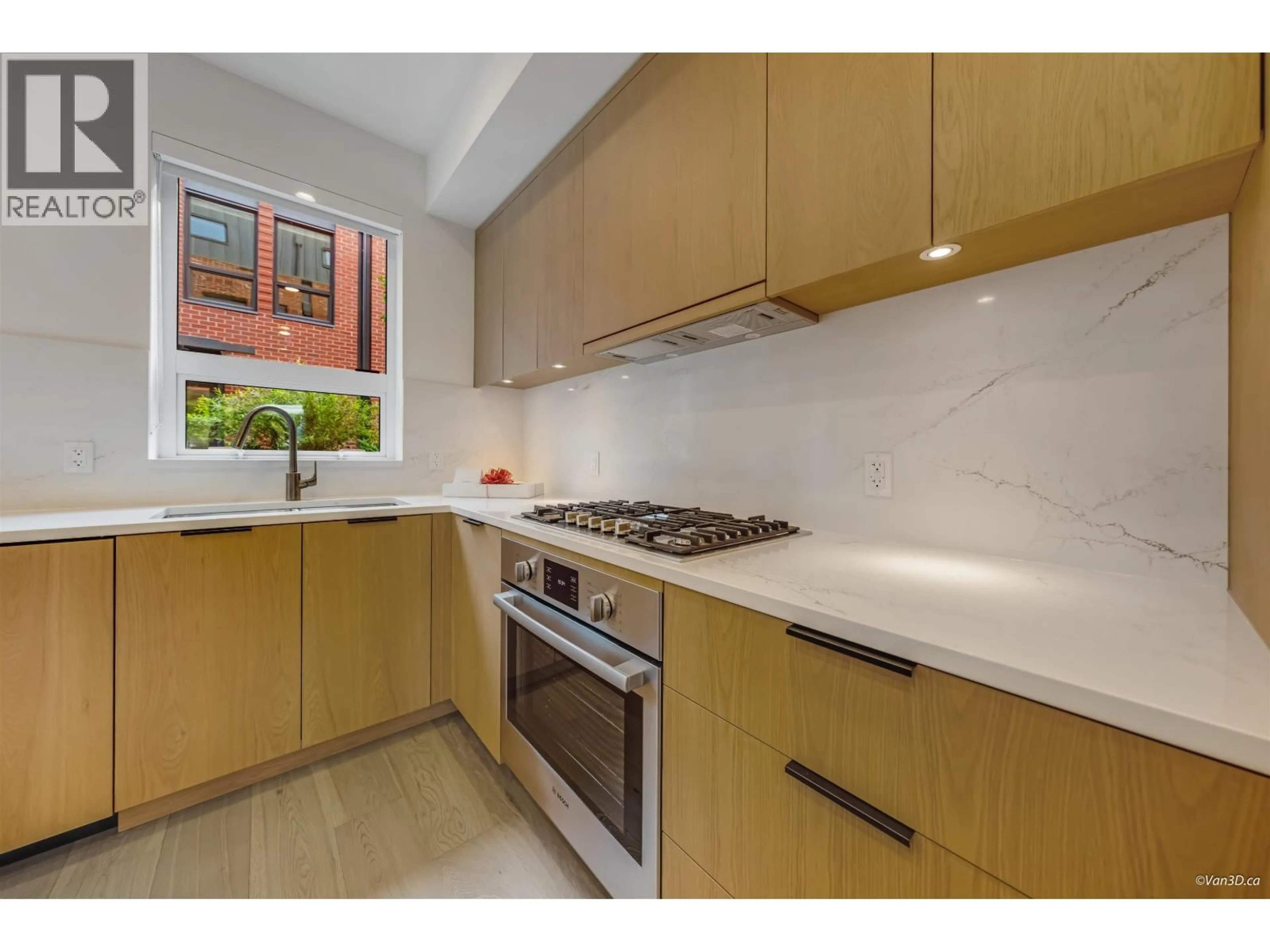 Standard kitchen, unknown for 123 - 5383 WILLOW STREET, Vancouver British Columbia V5Z0L4