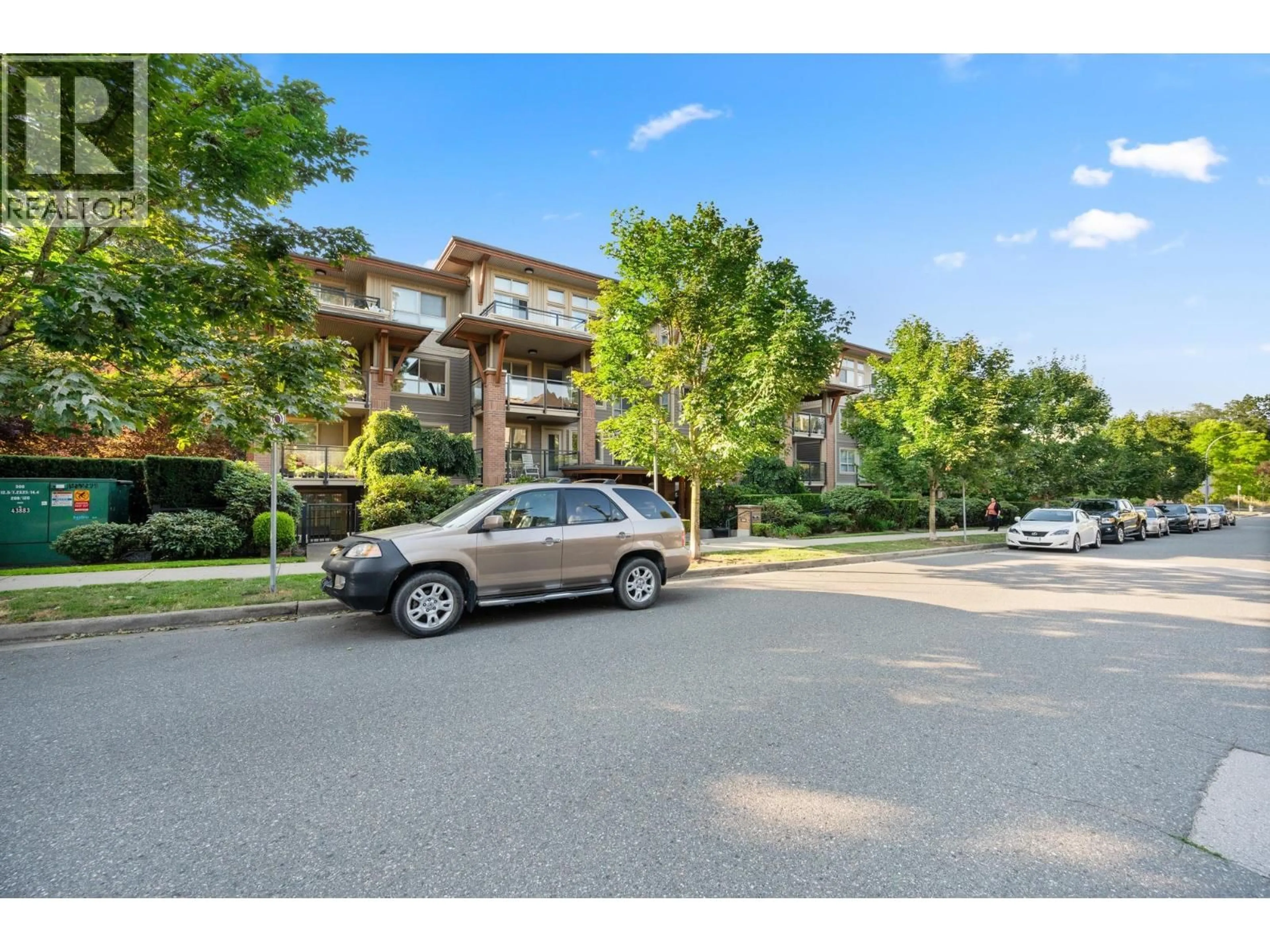 A pic from outside/outdoor area/front of a property/back of a property/a pic from drone, street for 301 - 7131 STRIDE AVENUE, Burnaby British Columbia V3N0E3