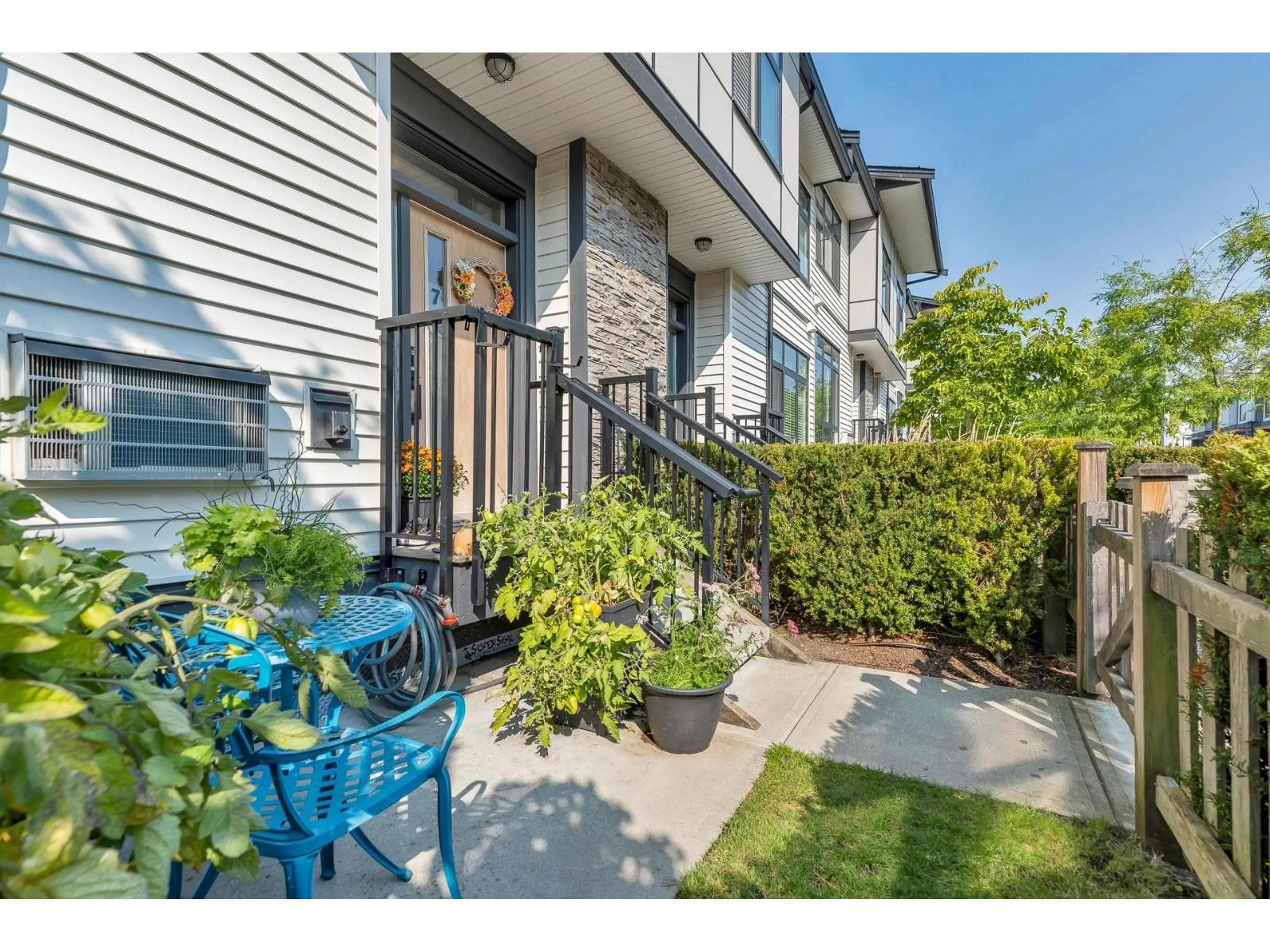 Patio, street for 7 - 14057 60A, Surrey British Columbia V3X0J2