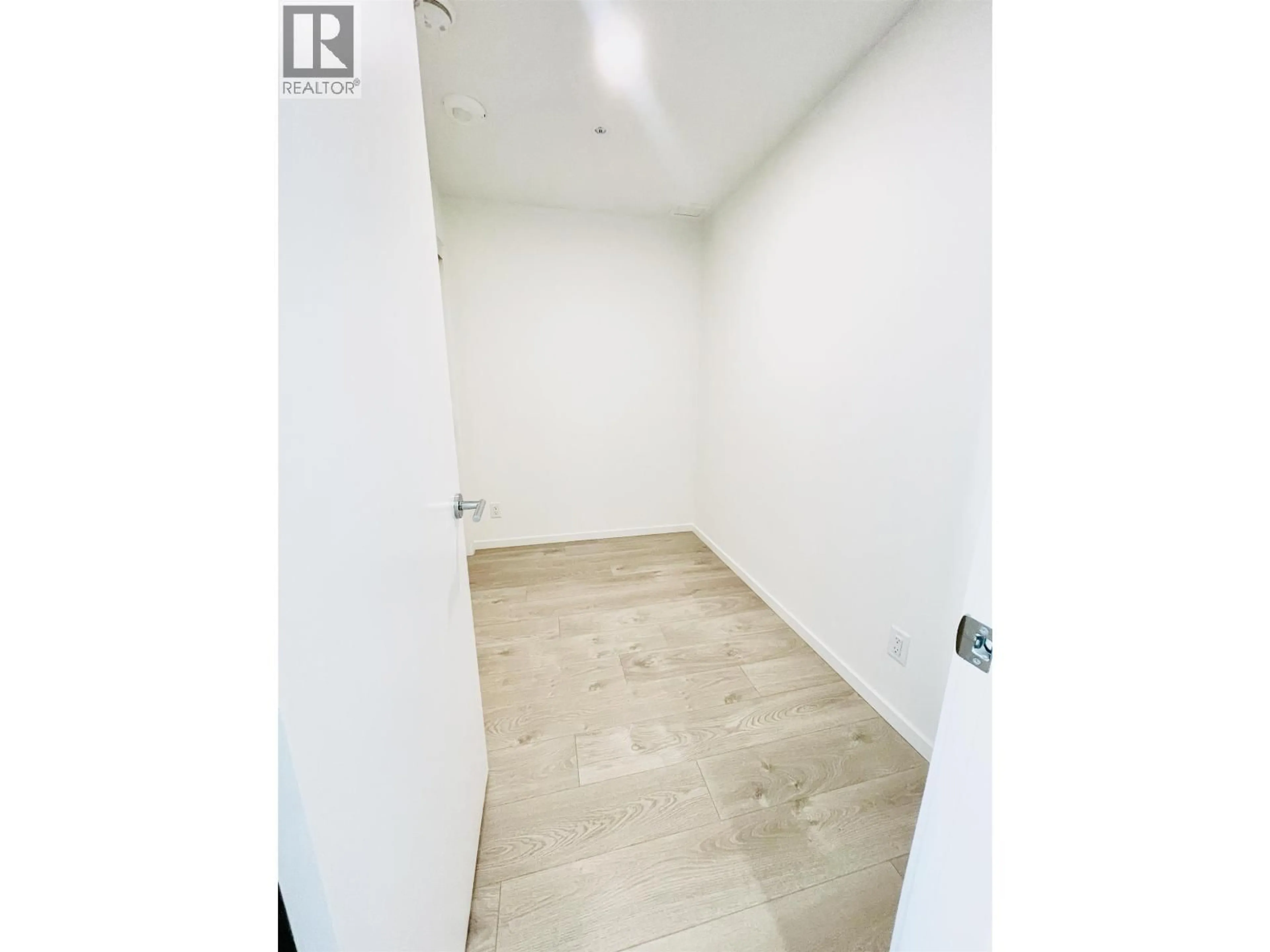Storage room or clothes room or walk-in closet for 216 - 6600 MINORU BOULEVARD, Richmond British Columbia V6Y0N3