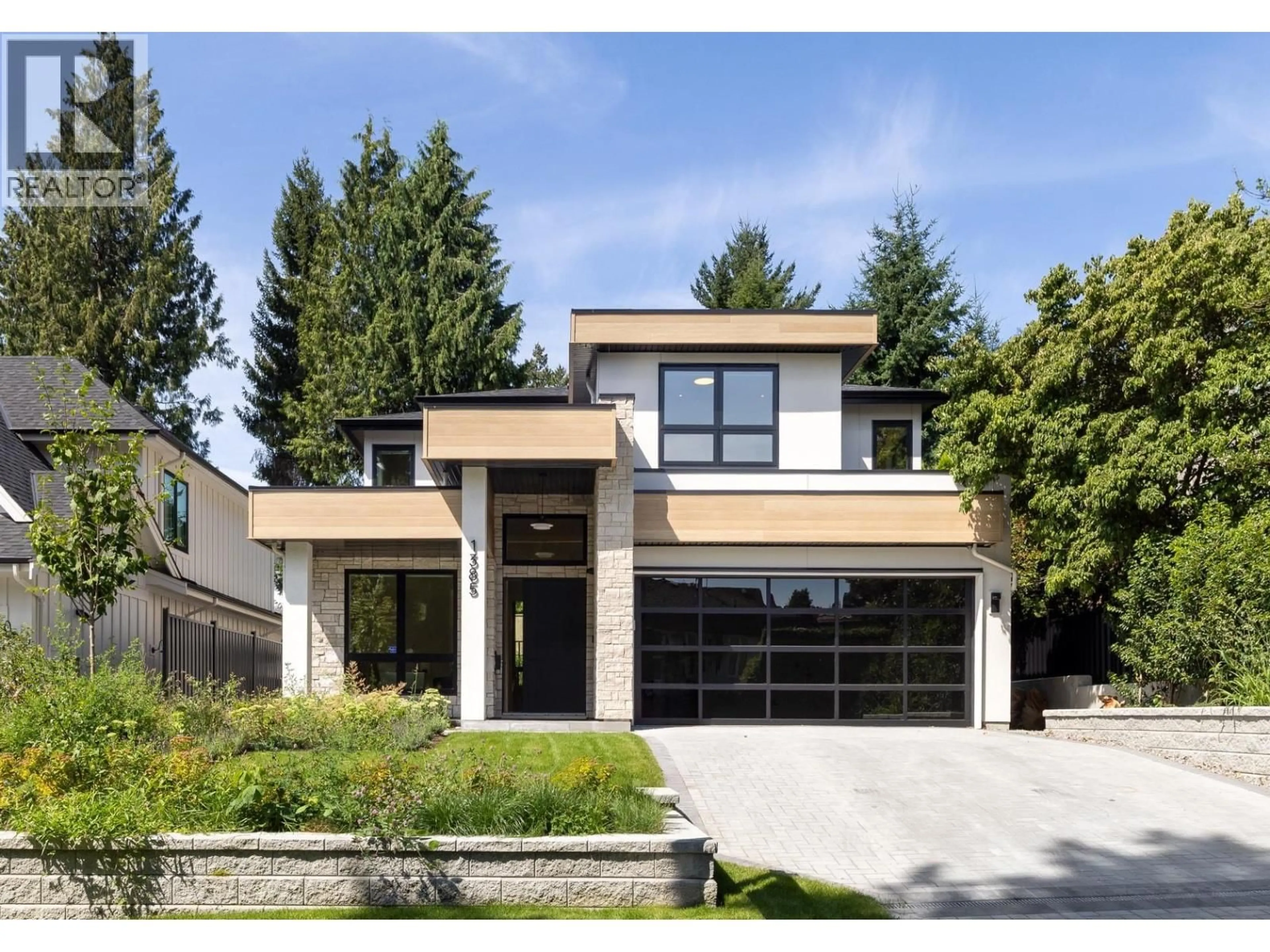Home with brick exterior material, street for 1385 19TH STREET, West Vancouver British Columbia V7V3X4