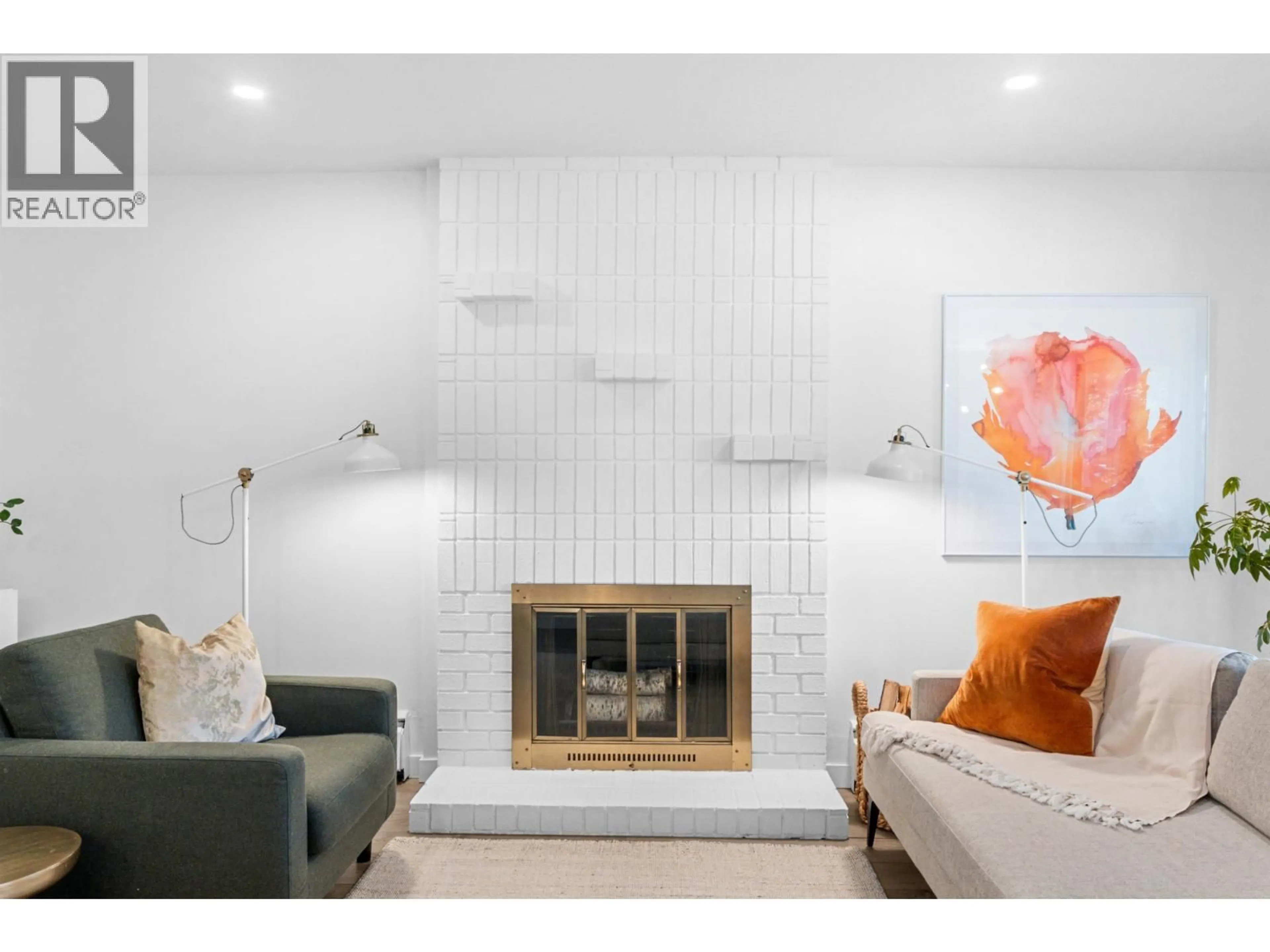 Living room with furniture, ceramic/tile floor for 302 - 1720 12TH AVENUE, Vancouver British Columbia V6J2E6