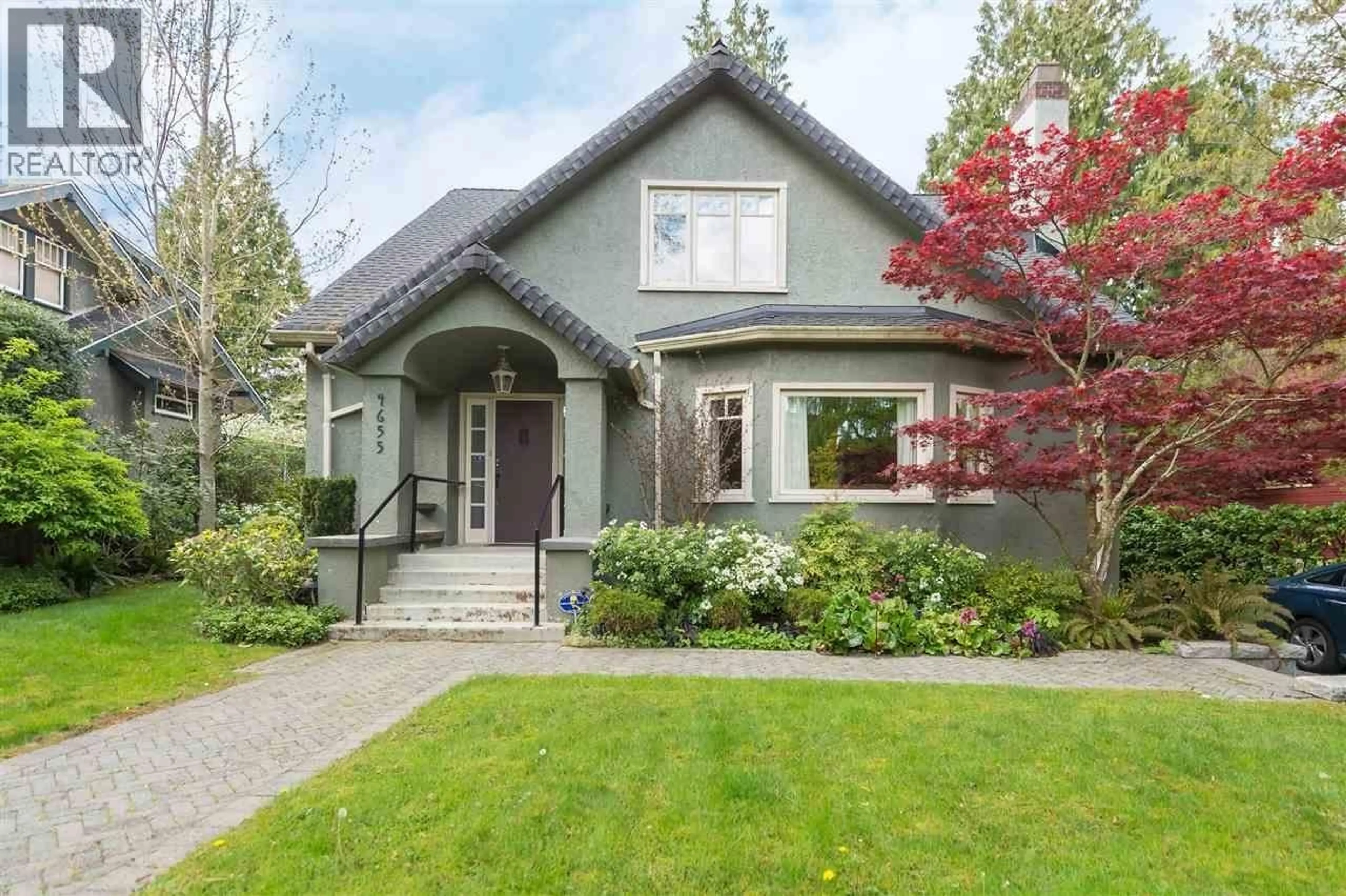 Home with vinyl exterior material, street for 4655 6 TH AVENUE, Vancouver British Columbia V6R1V6