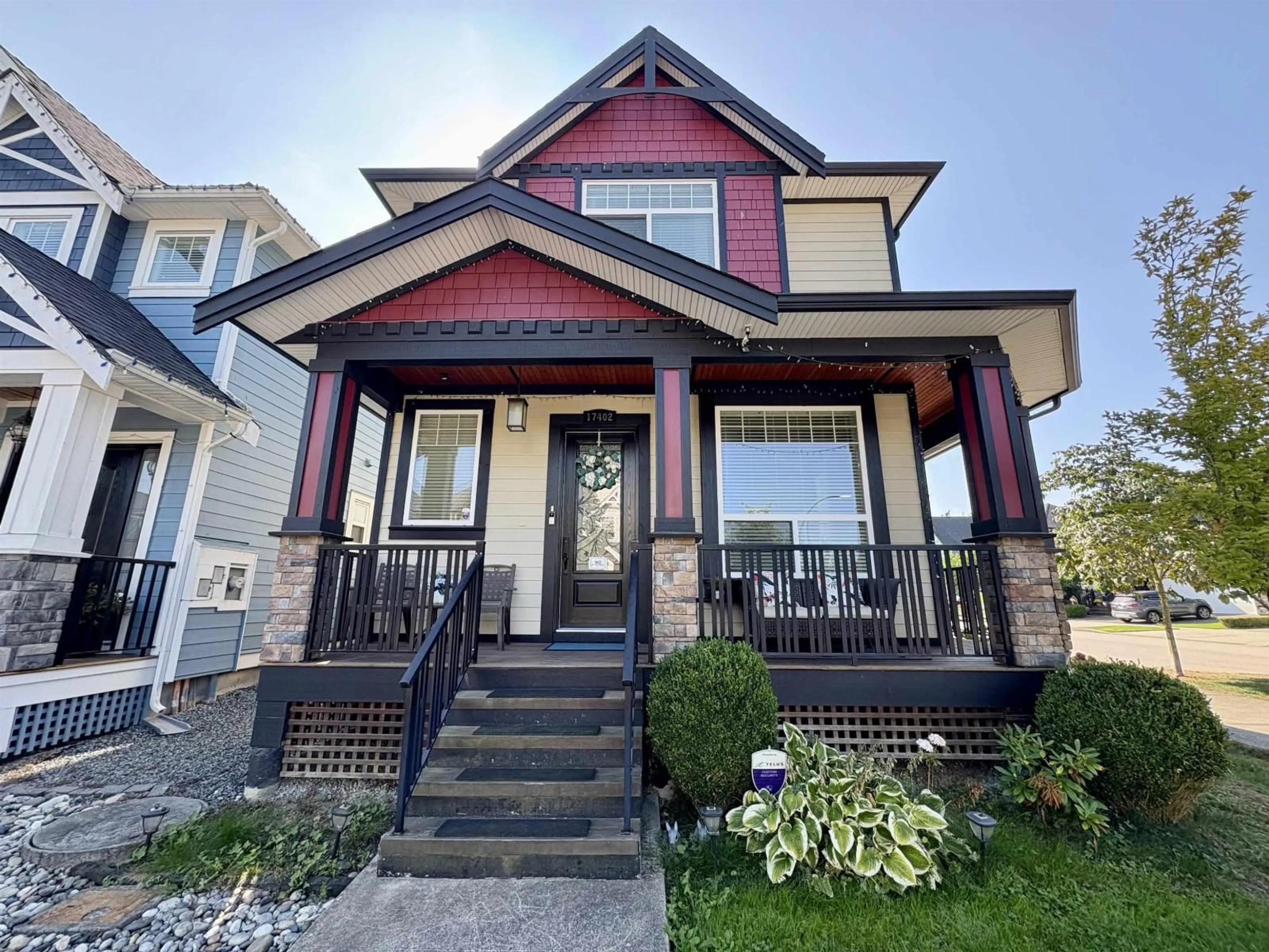 Home with vinyl exterior material, street for 17402 2B, Surrey British Columbia V3Z6R9