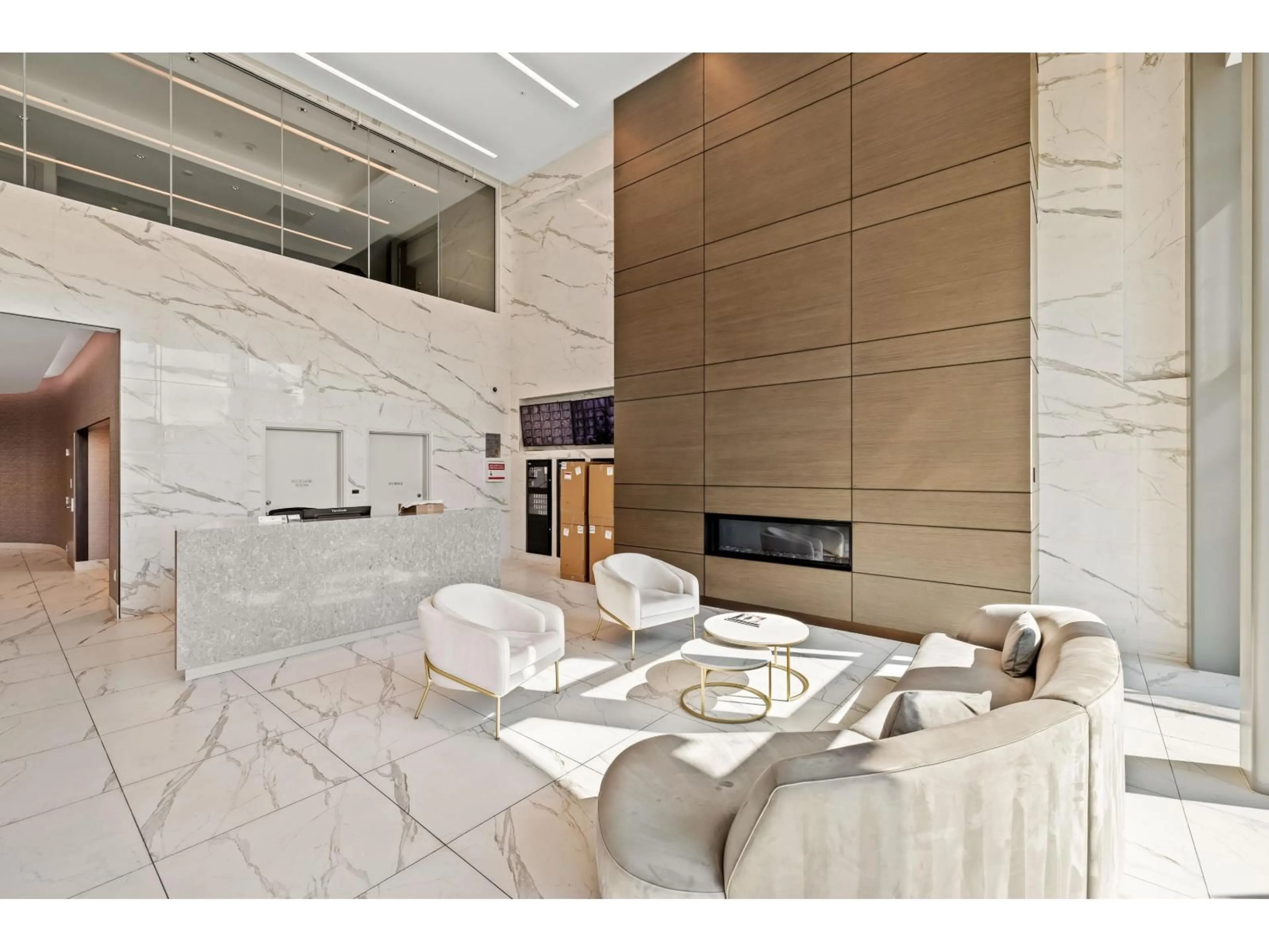 Lobby for 1804 - 1501 FOSTER, White Rock British Columbia V4B0C3