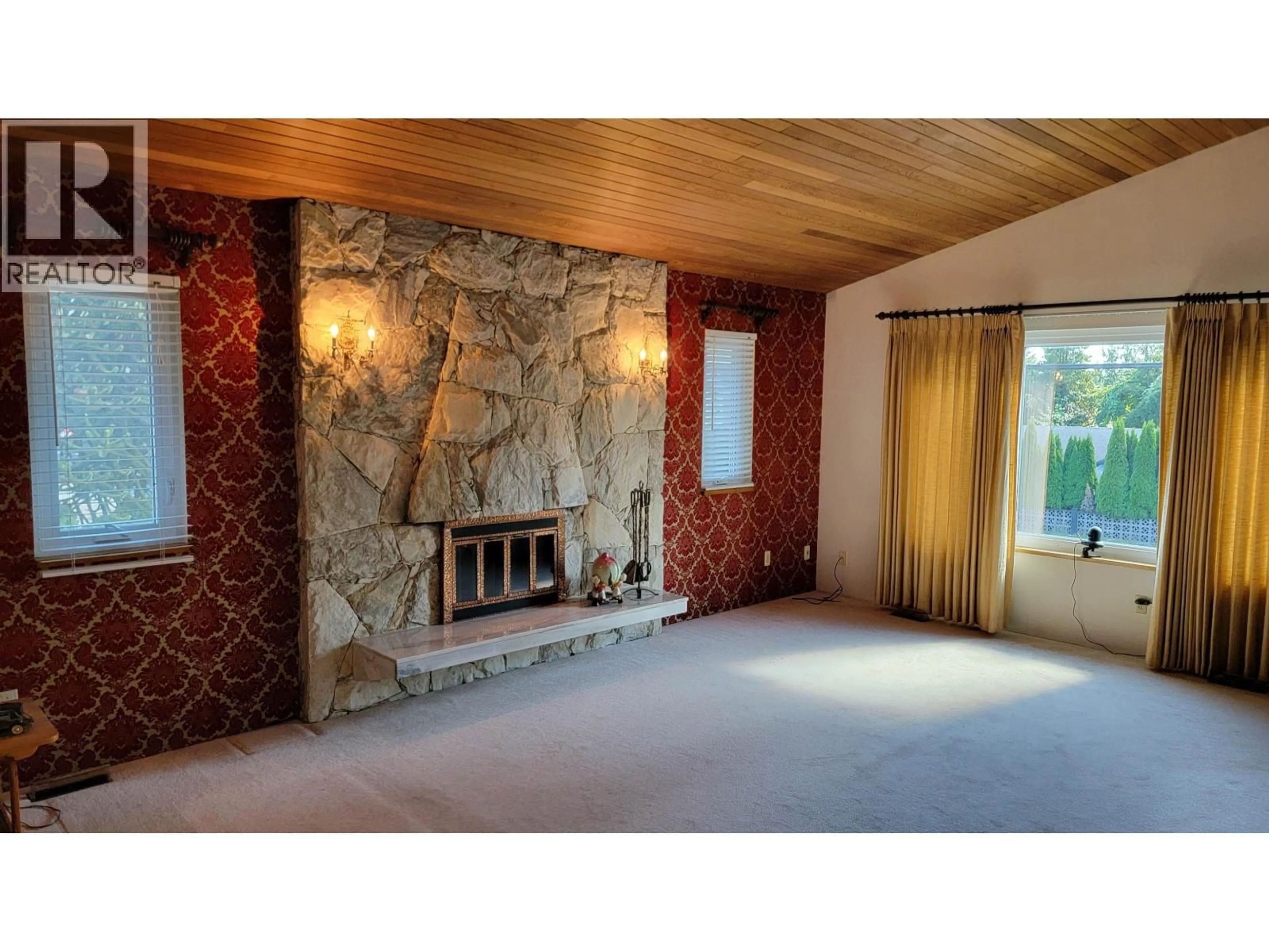 A pic of a room for 2395 AUSTIN AVENUE, Coquitlam British Columbia V3K3R9