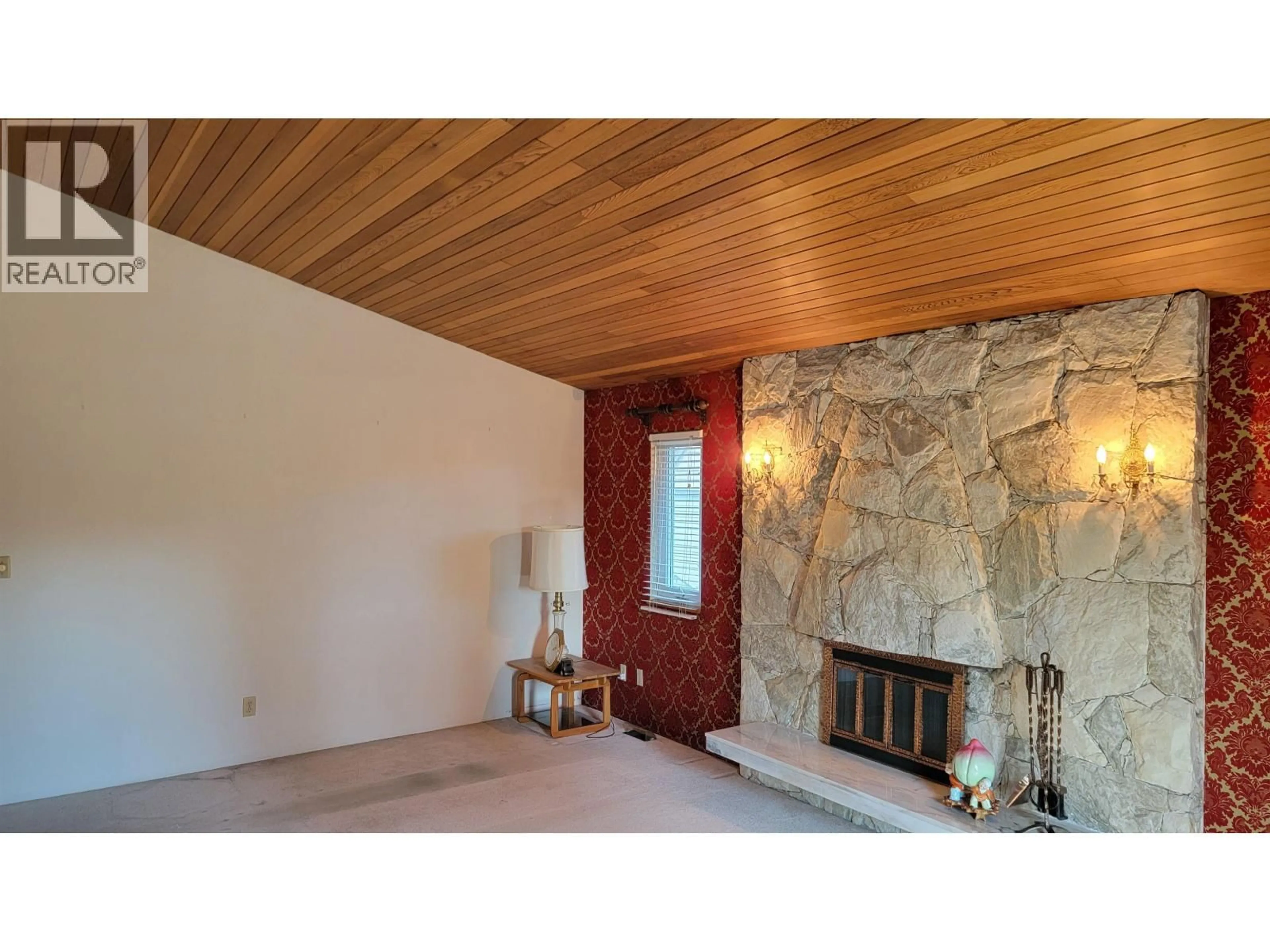 A pic of a room for 2395 AUSTIN AVENUE, Coquitlam British Columbia V3K3R9