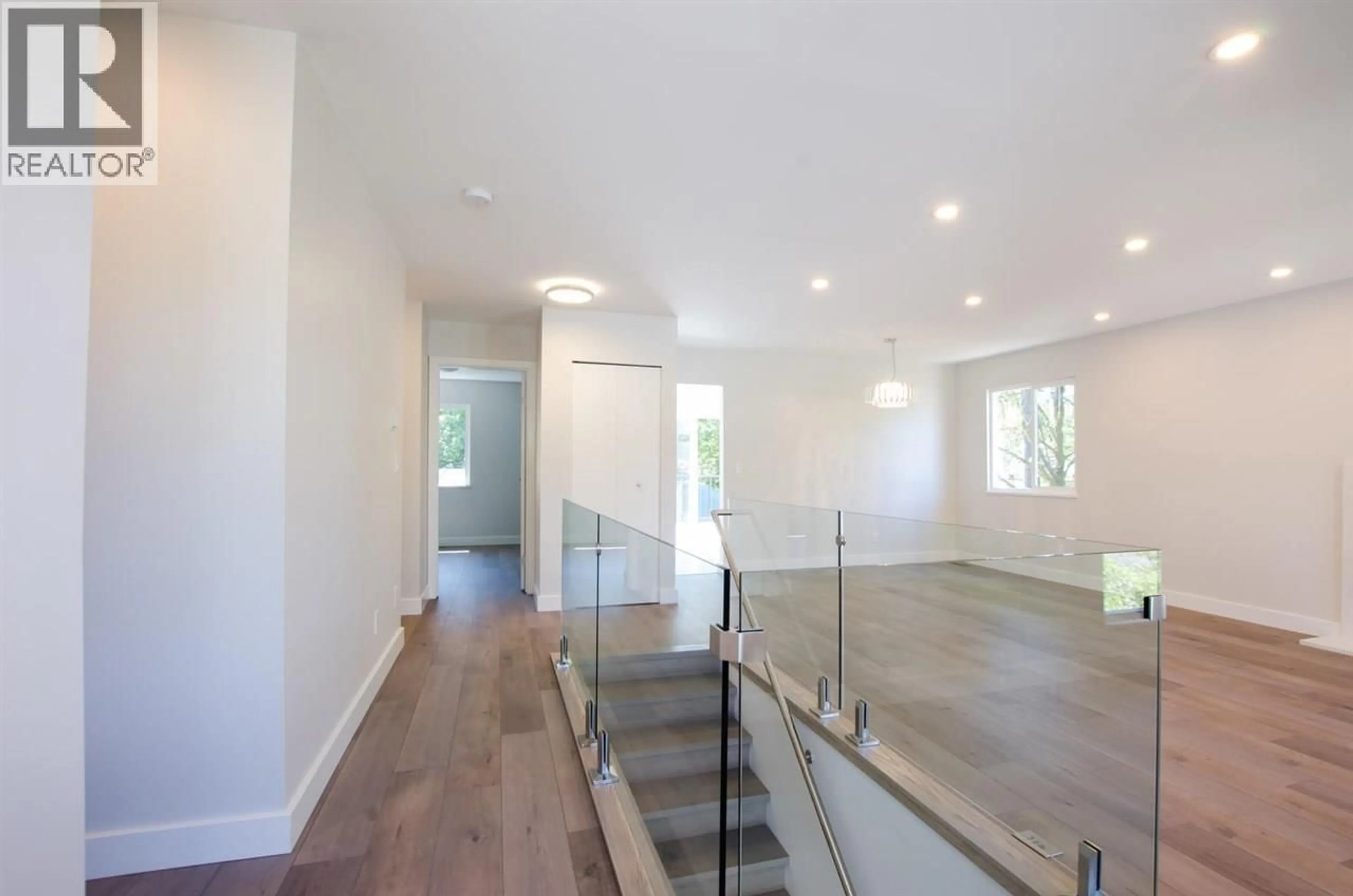 Unknown for 2954 BOUTHOT COURT, Coquitlam British Columbia V3C4S2