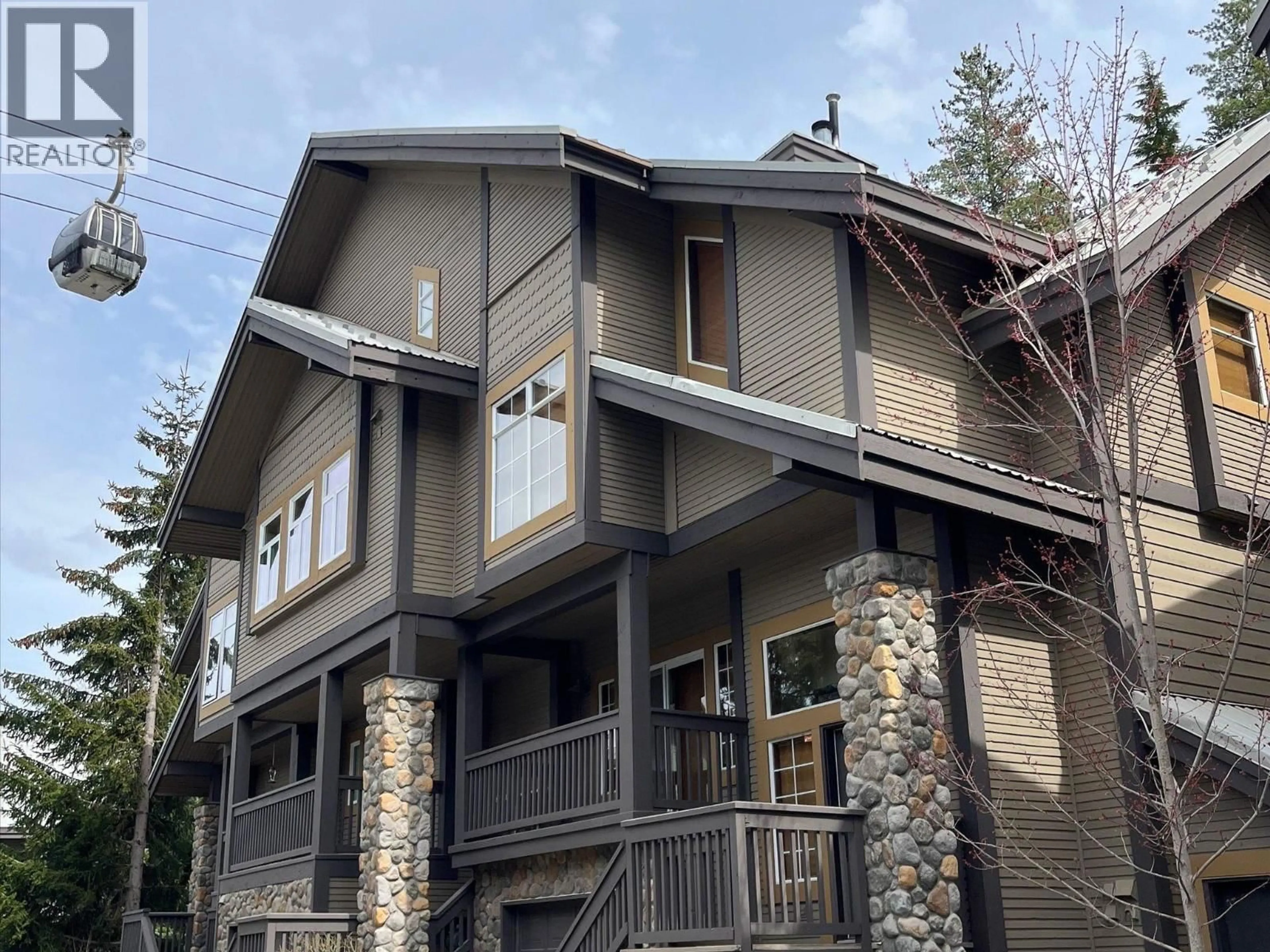 Home with vinyl exterior material, unknown for 21 - 4501 BLACKCOMB WAY, Whistler British Columbia V0N1B4