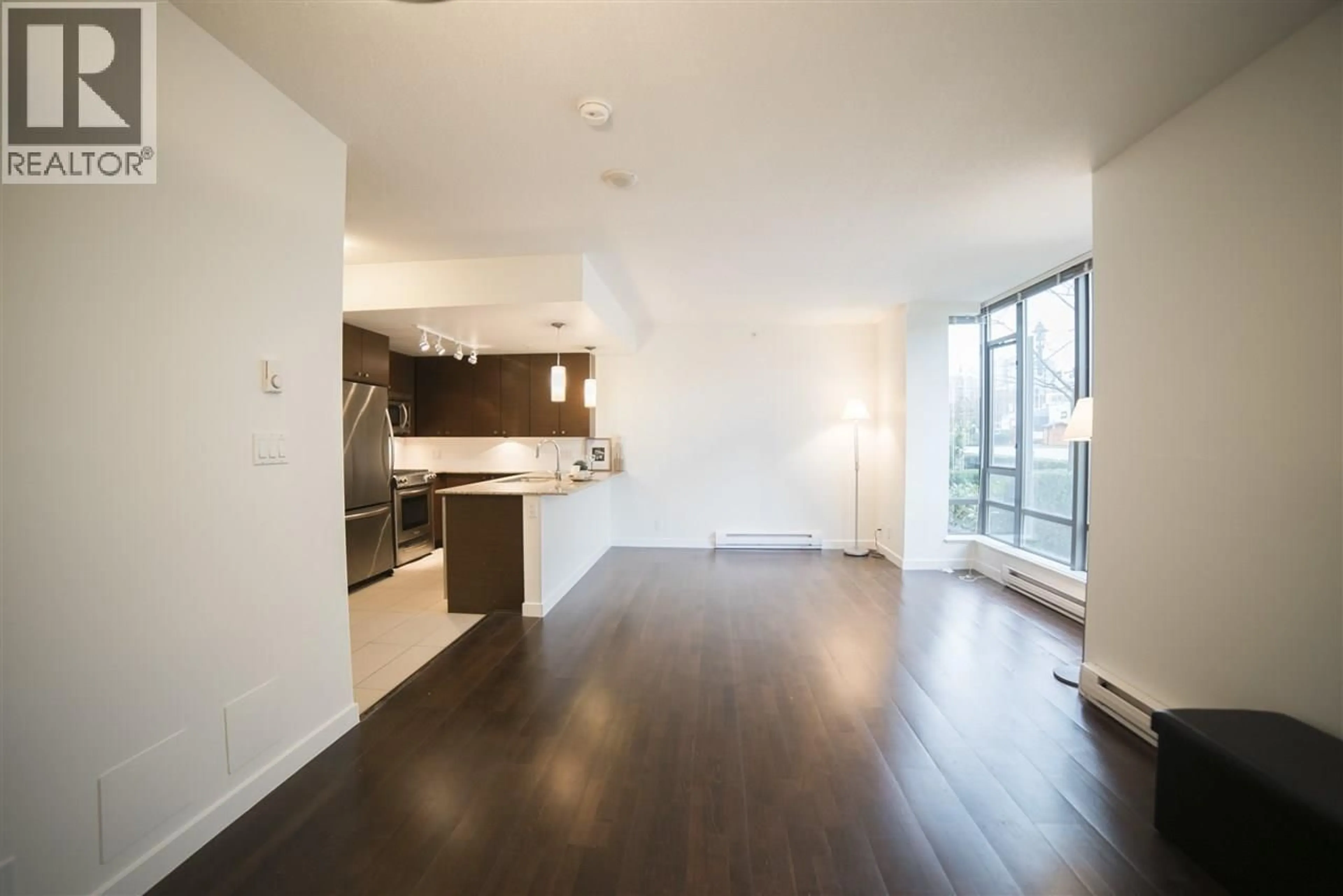 A pic of a room for 3 - 7360 ELMBRIDGE WAY, Richmond British Columbia V6X0A5