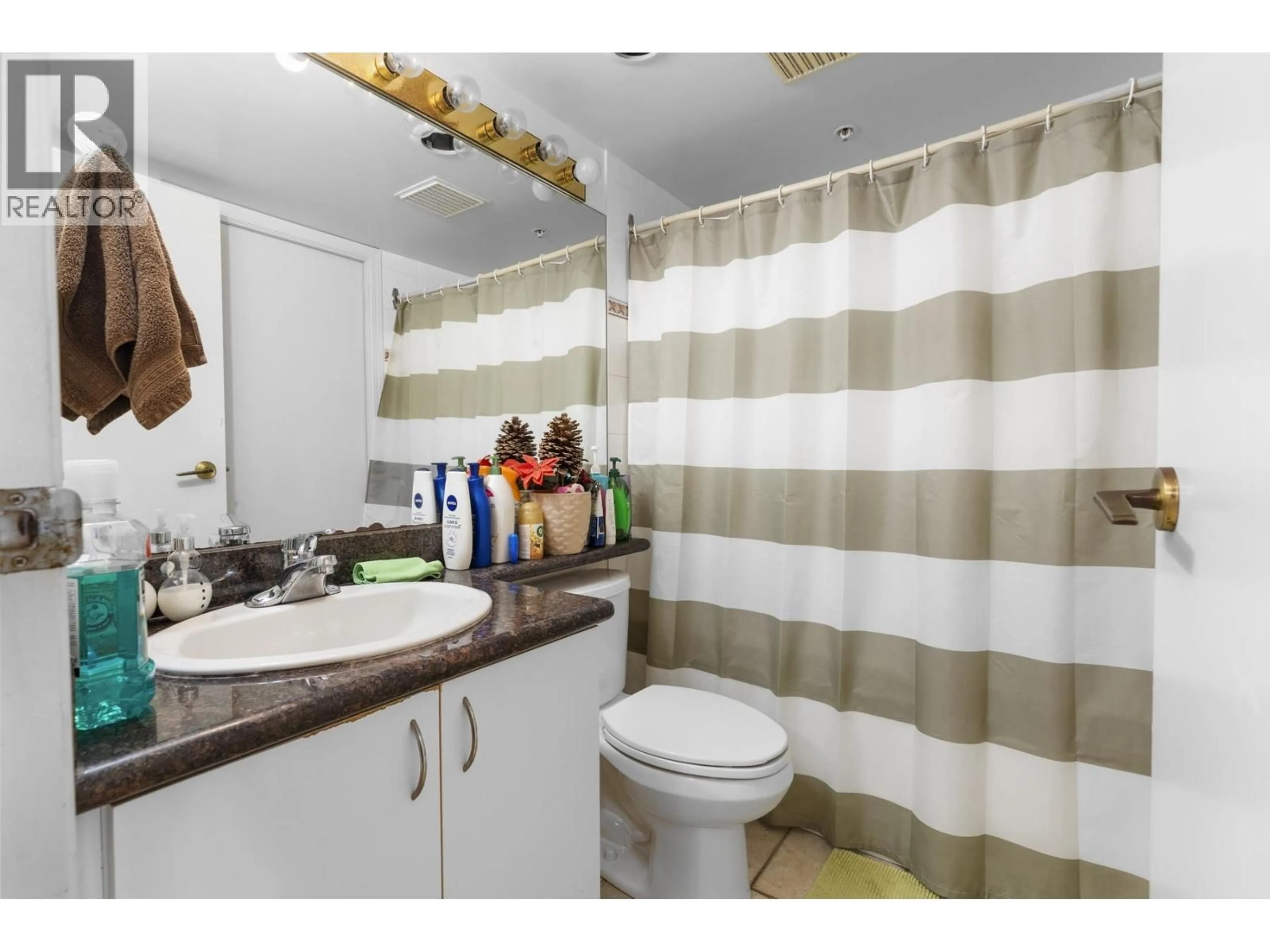 Standard bathroom, floor is not visible for 504 - 6611 COONEY ROAD, Richmond British Columbia V6Y4C5