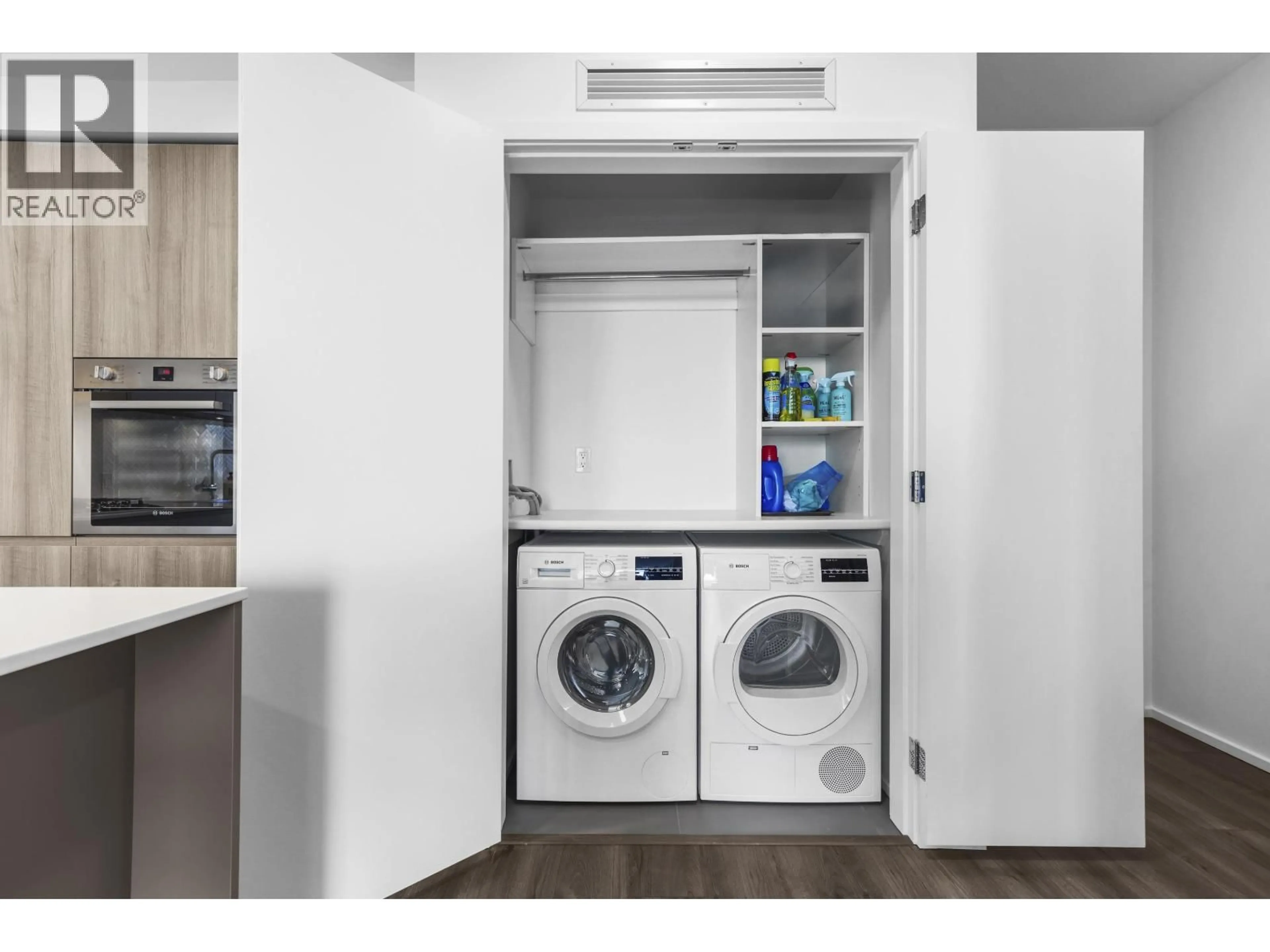 Laundry room for 4104 - 3833 EVERGREEN PLACE, Burnaby British Columbia V3J0M2