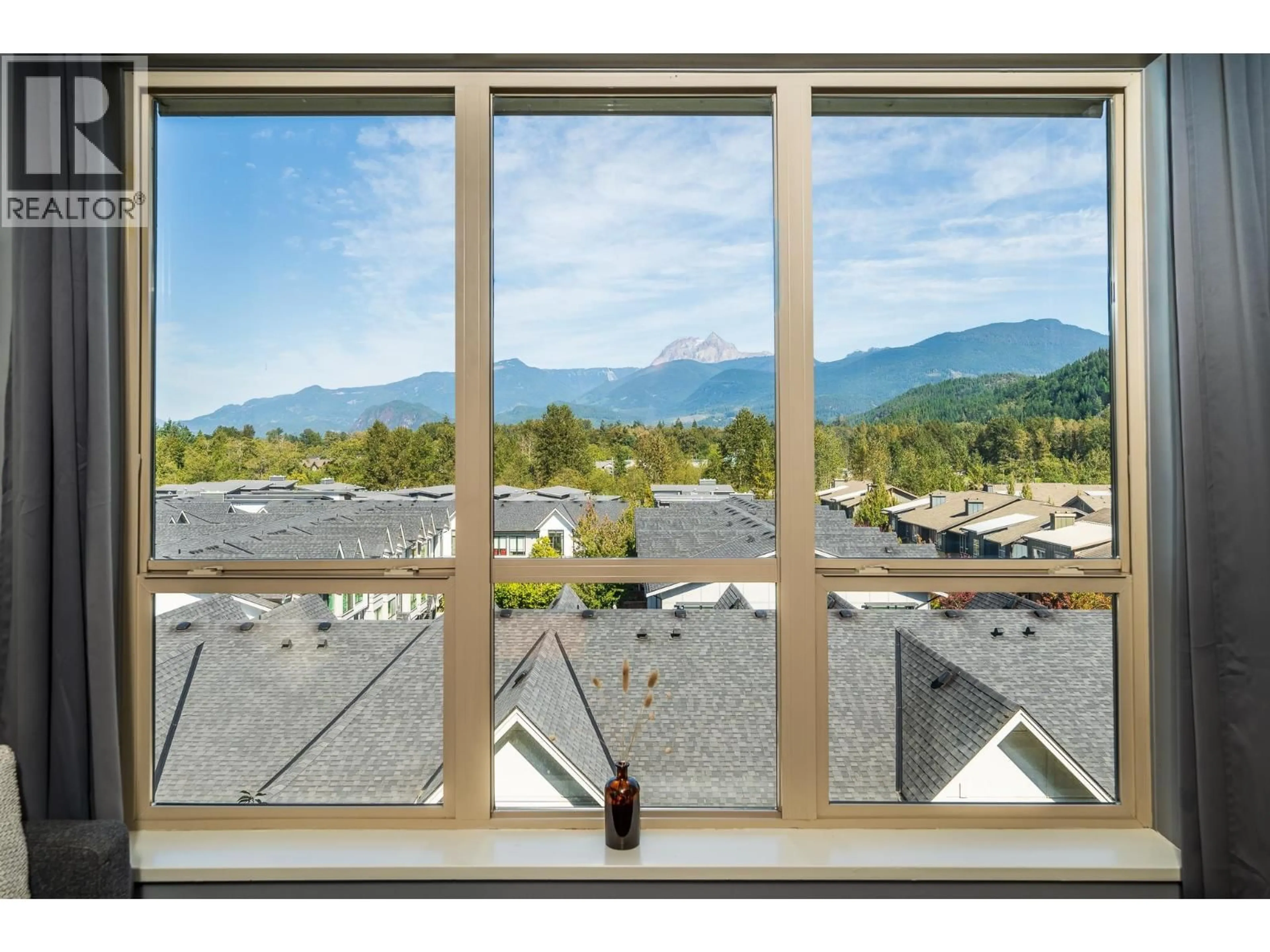 Unknown for 521 - 1211 VILLAGE GREEN WAY, Squamish British Columbia V8B0R7