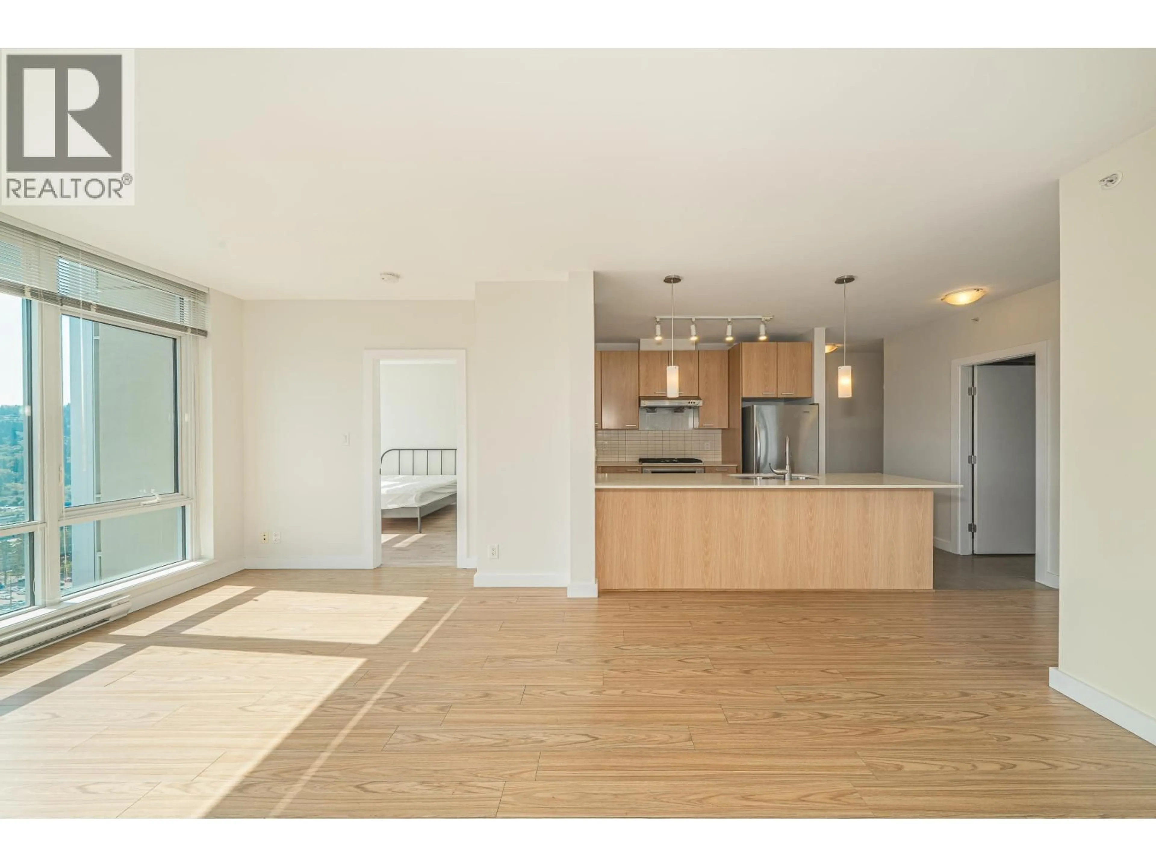Open concept kitchen, wood/laminate floor for 2805 - 2955 ATLANTIC AVENUE, Coquitlam British Columbia V3B0H9