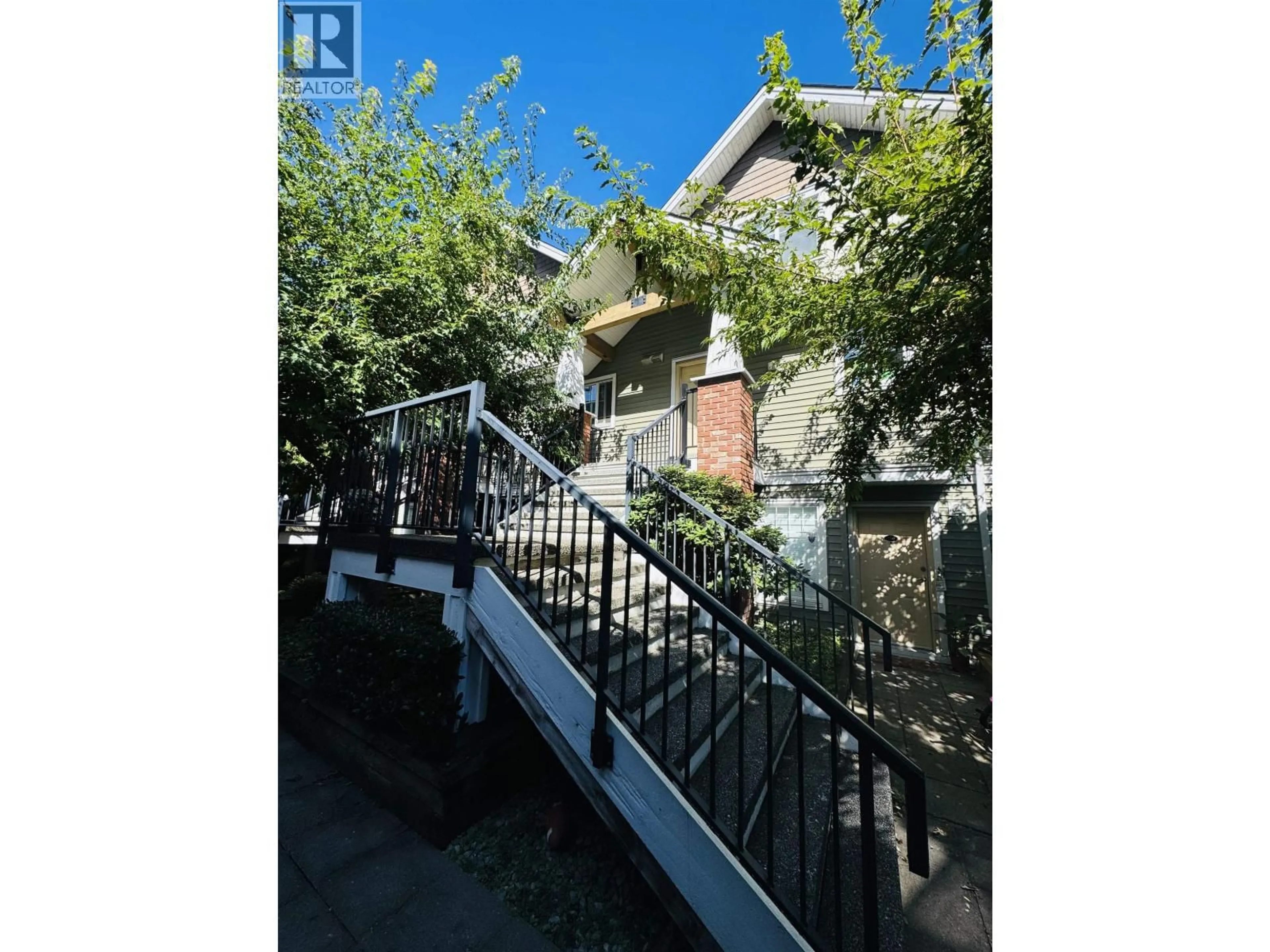 Unknown for 212 - 1567 GRANT AVENUE, Port Coquitlam British Columbia V3B1P1