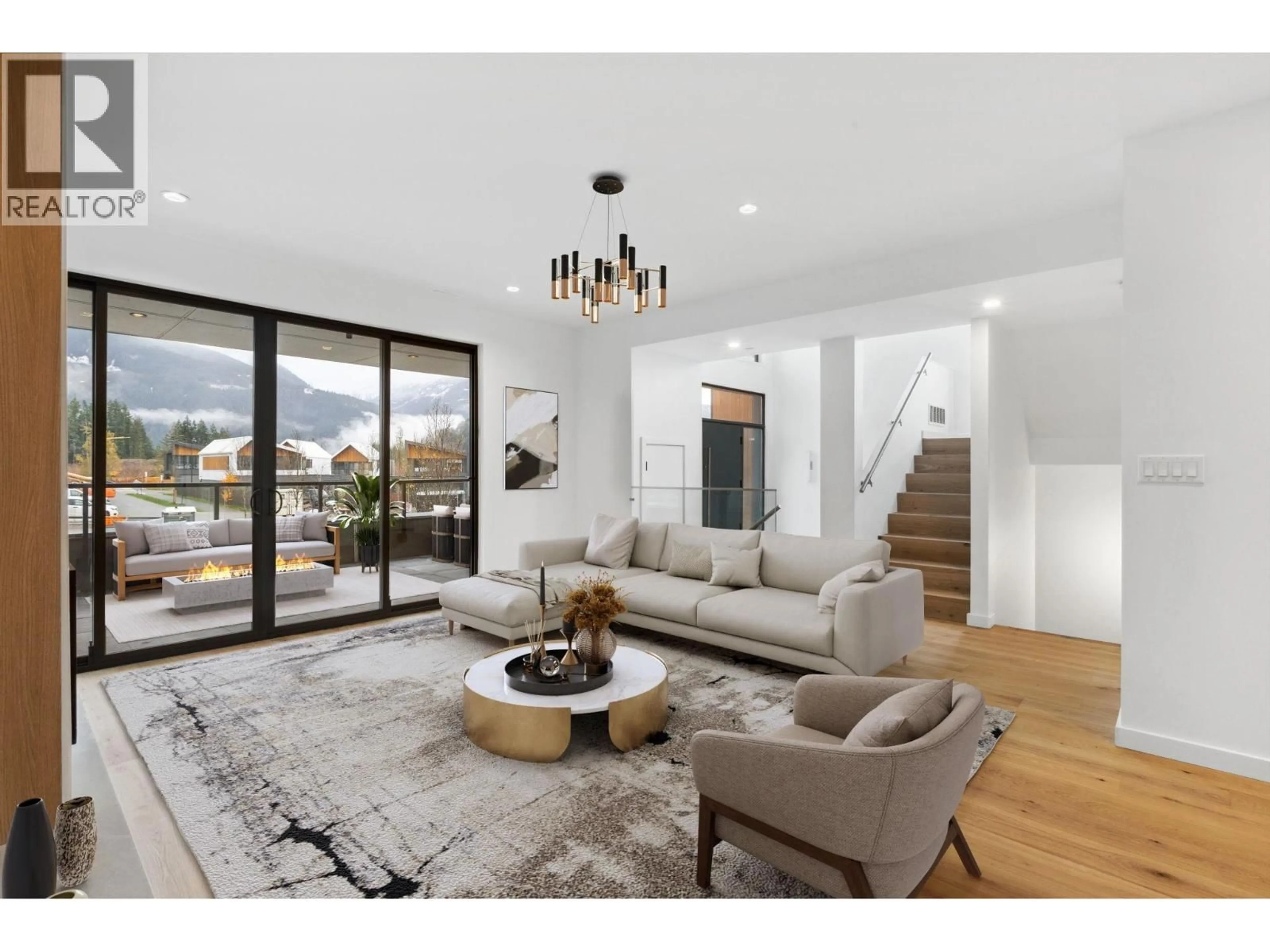 Living room with furniture, unknown for 2945 SNOWBERRY PLACE, Squamish British Columbia V8B1B1