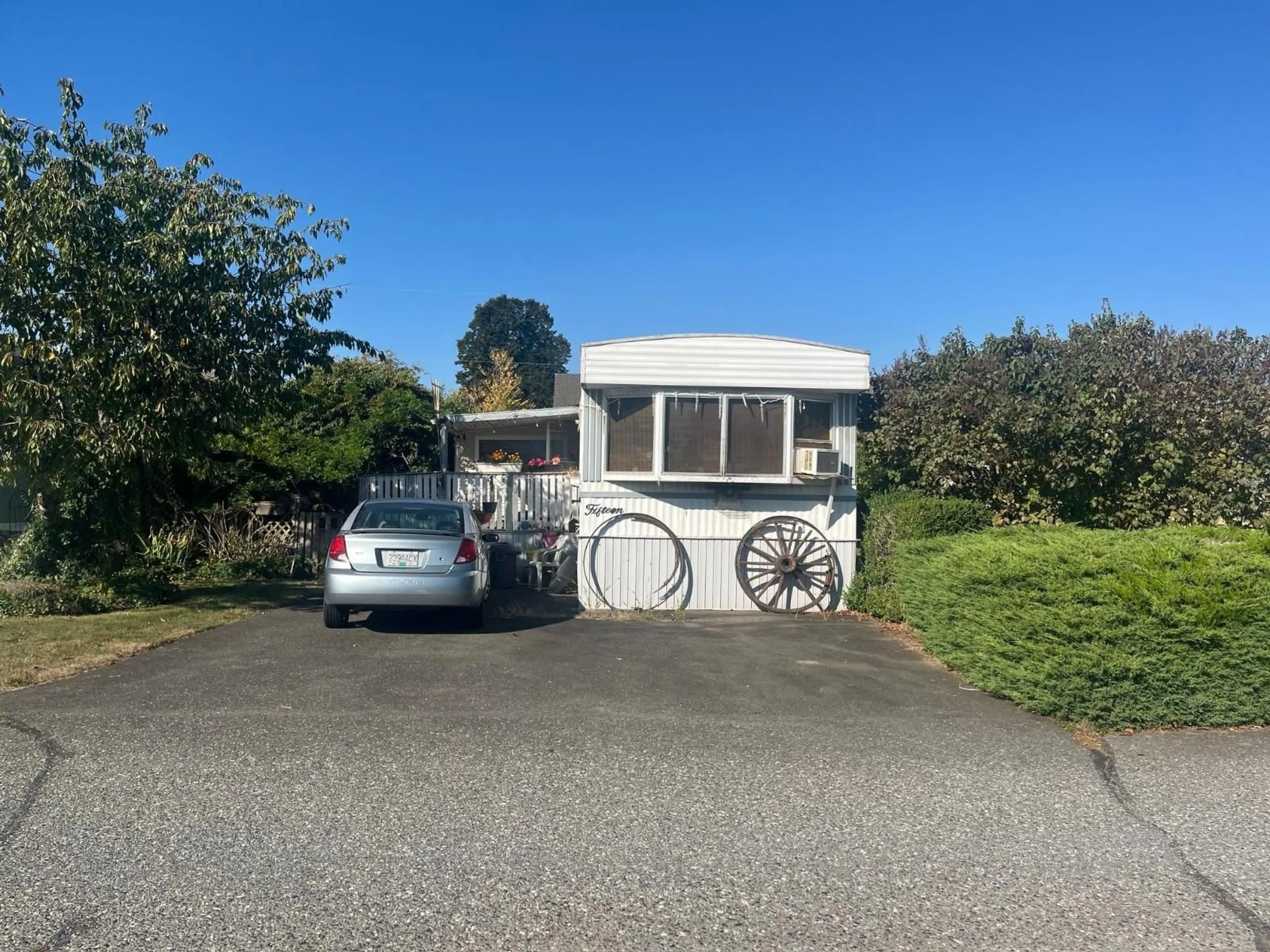 A pic from outside/outdoor area/front of a property/back of a property/a pic from drone, street for 15 - 45640 WATSON ROAD, Chilliwack British Columbia V2R3P8