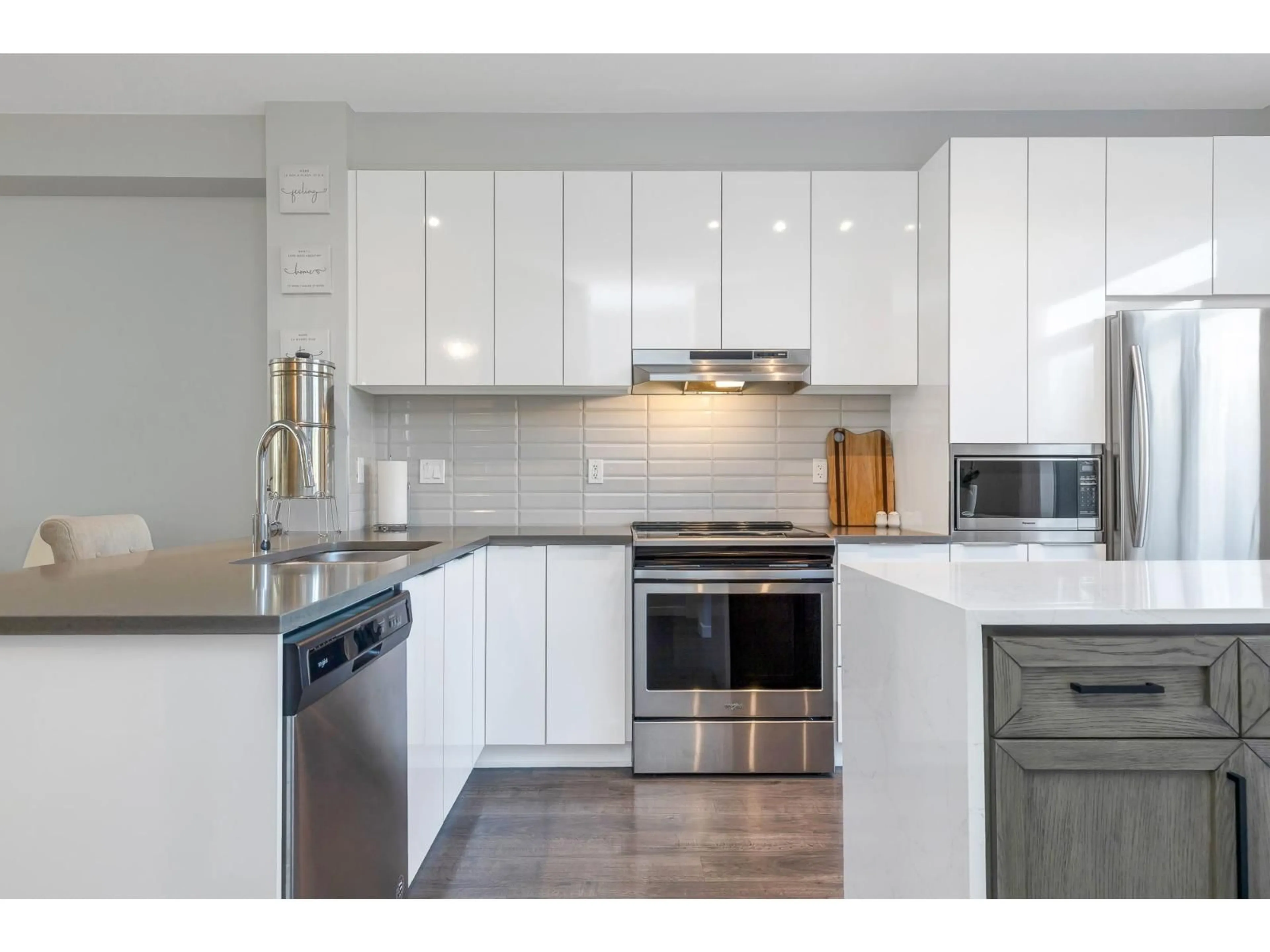 Open concept kitchen, unknown for 189 - 30930 WESTRIDGE, Abbotsford British Columbia V2T0H6