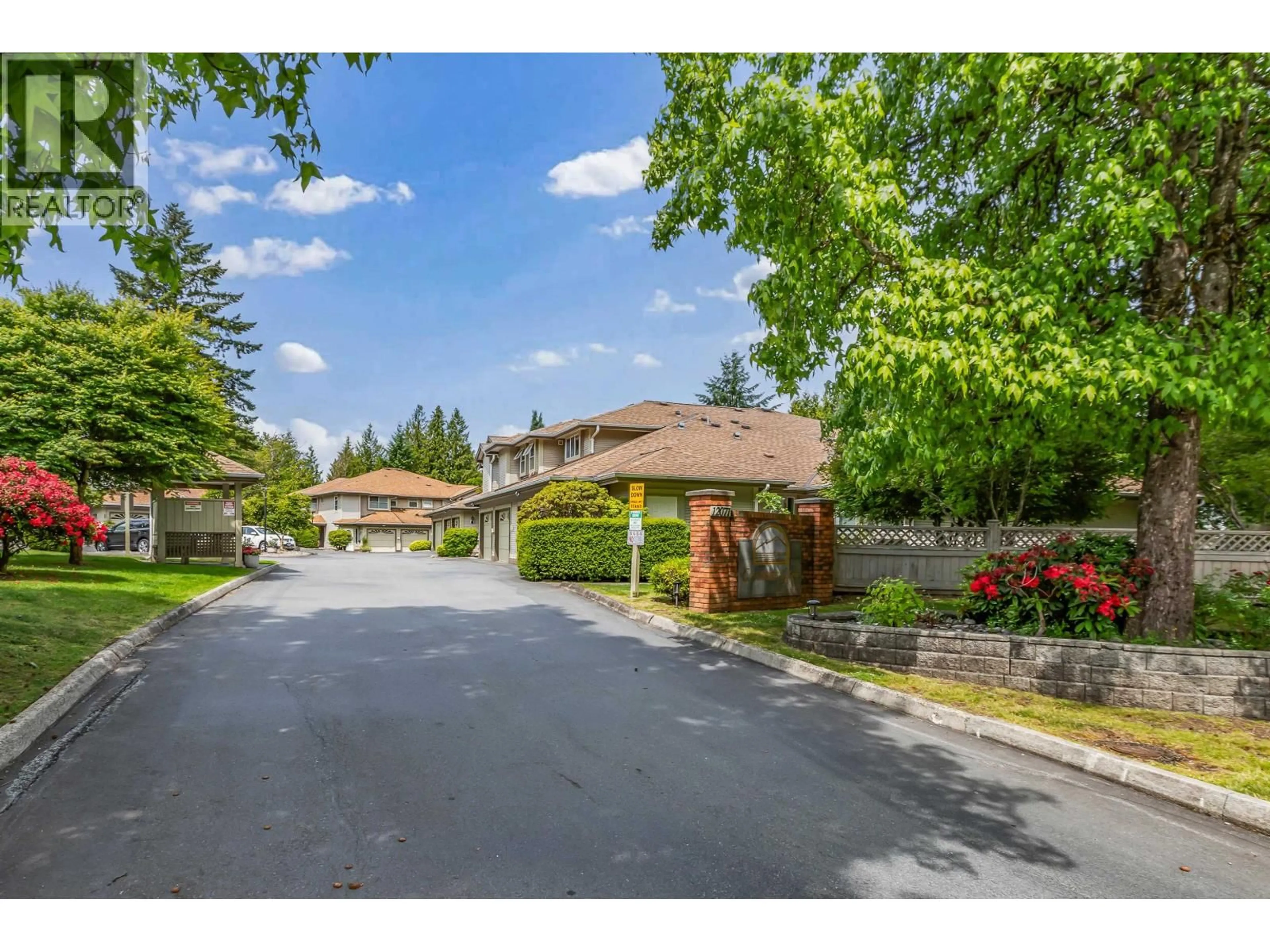 A pic from outside/outdoor area/front of a property/back of a property/a pic from drone, street for 31 - 12071 232B STREET, Maple Ridge British Columbia V2X0Z7