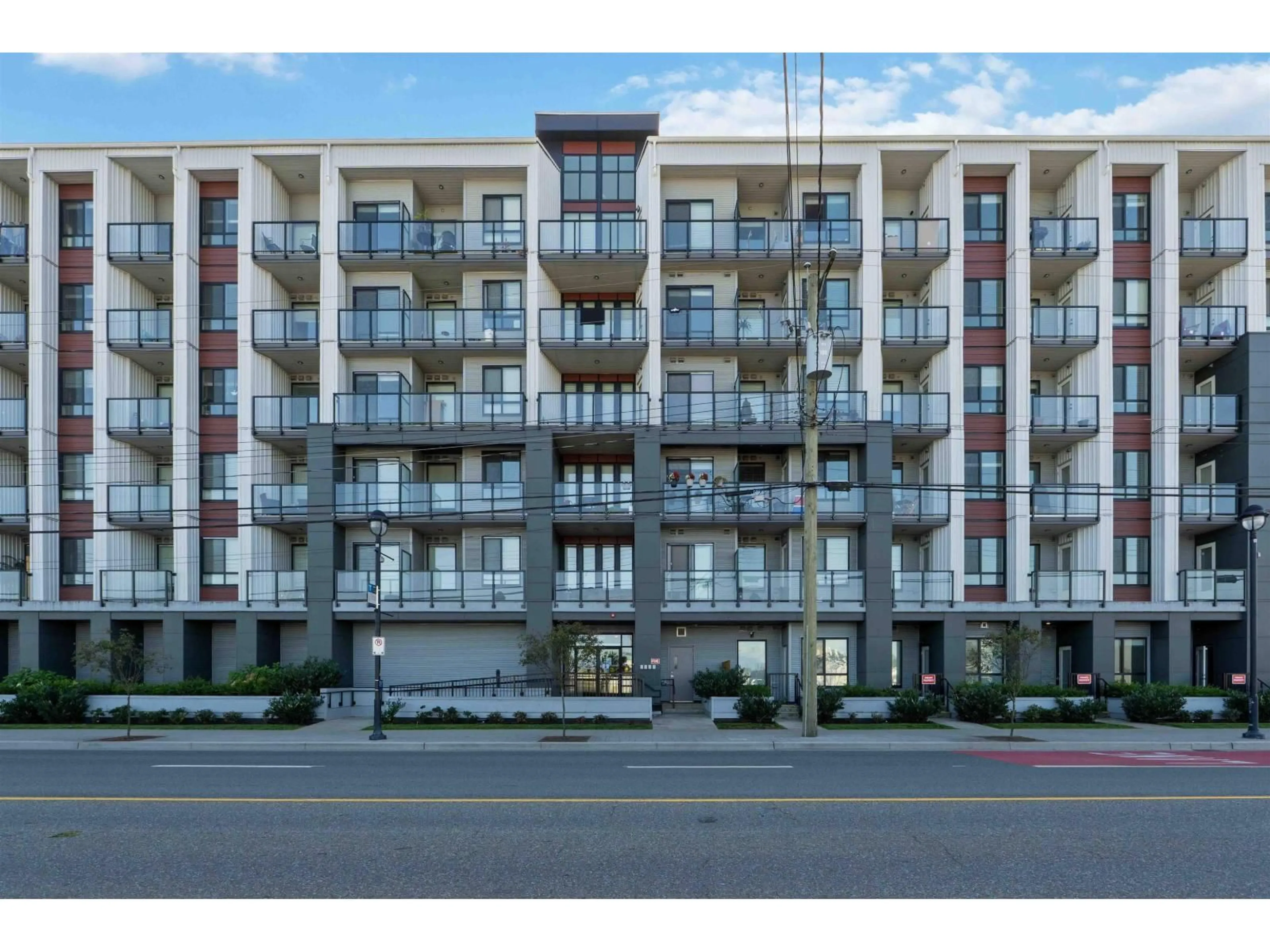 Unknown for 102 - 20360 LOGAN, Langley British Columbia V3A0P5