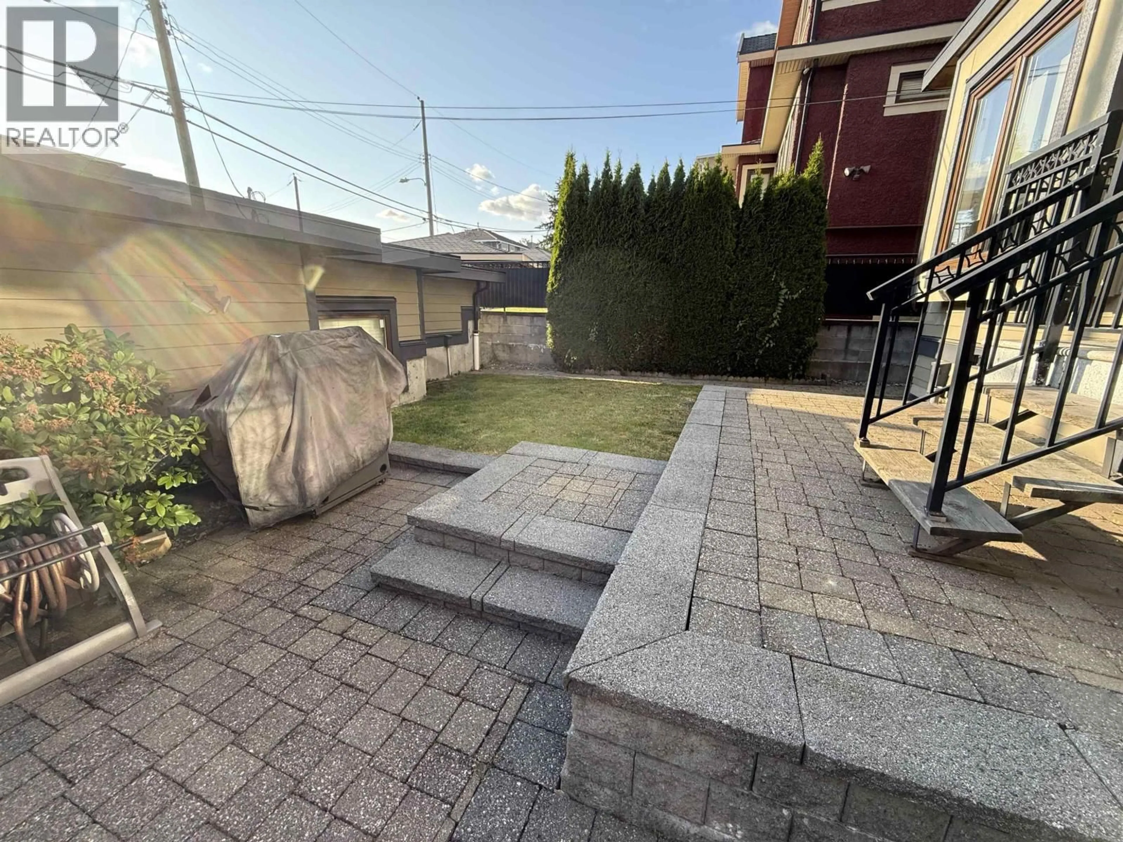 Patio, street for 7689 JASPER CRESCENT, Vancouver British Columbia V5P3S7
