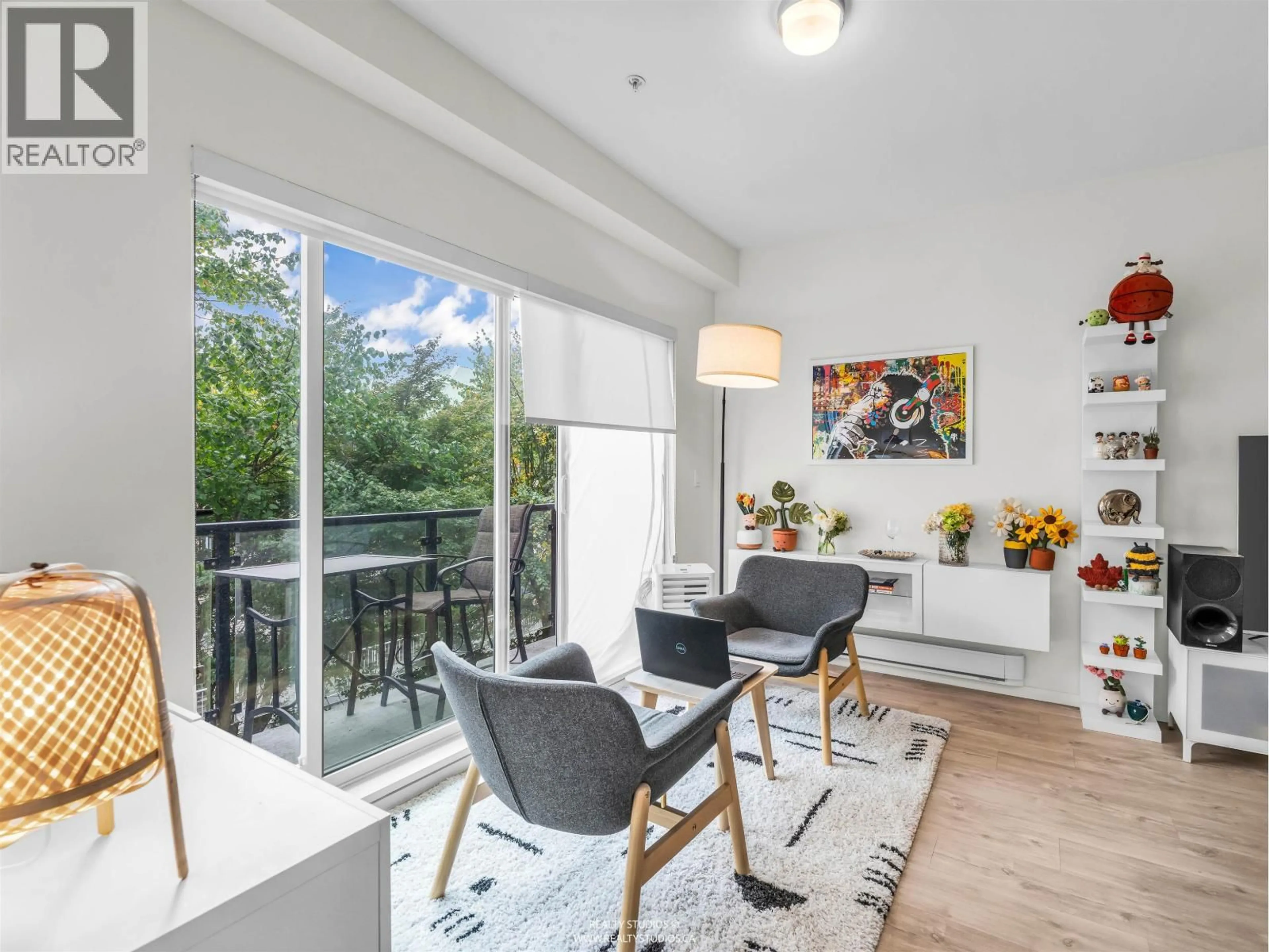 Unknown for 226 - 6283 KINGSWAY AVENUE, Burnaby British Columbia V5J0H3