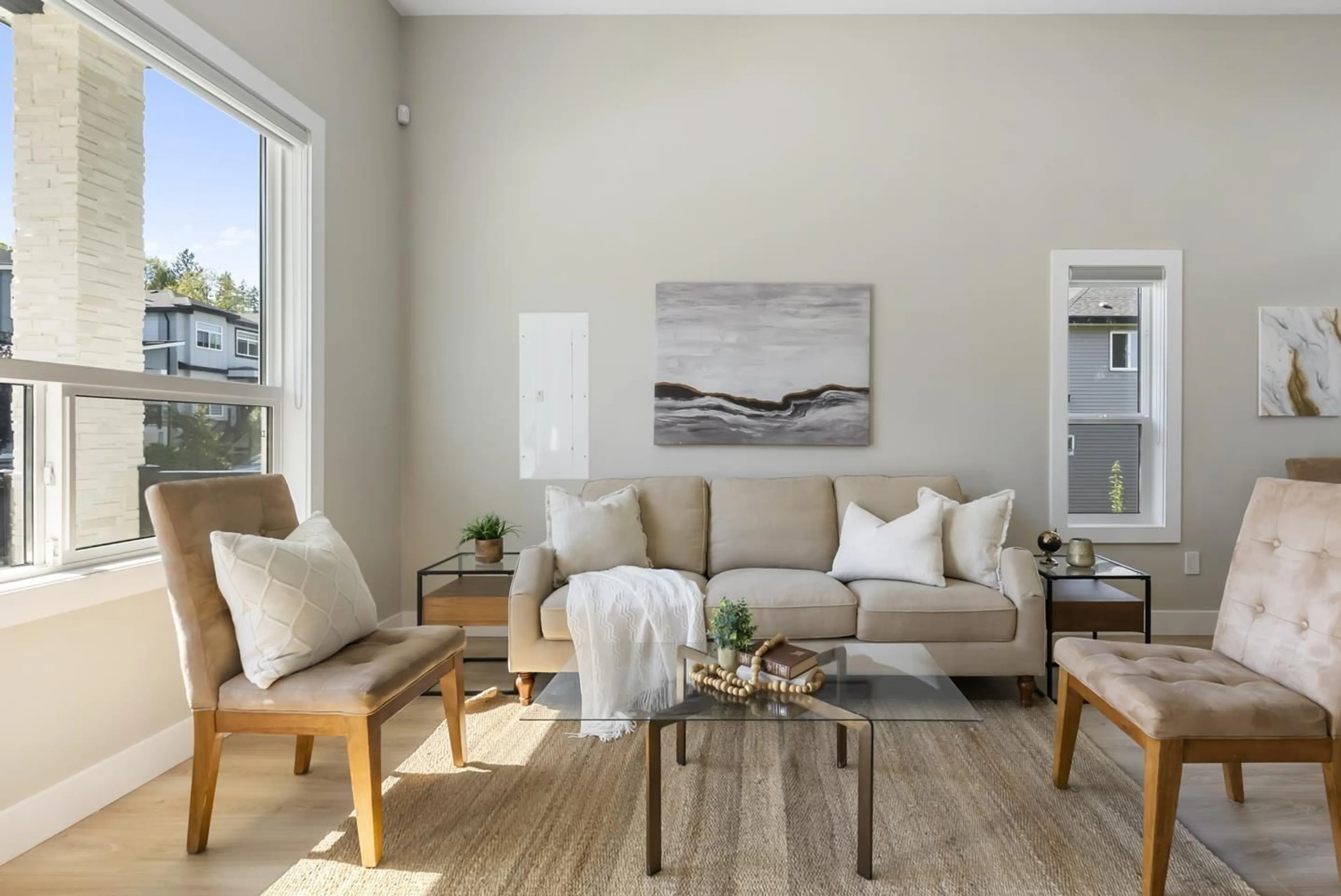 Living room with furniture, wood/laminate floor for 13955 60A, Surrey British Columbia V3X1E1