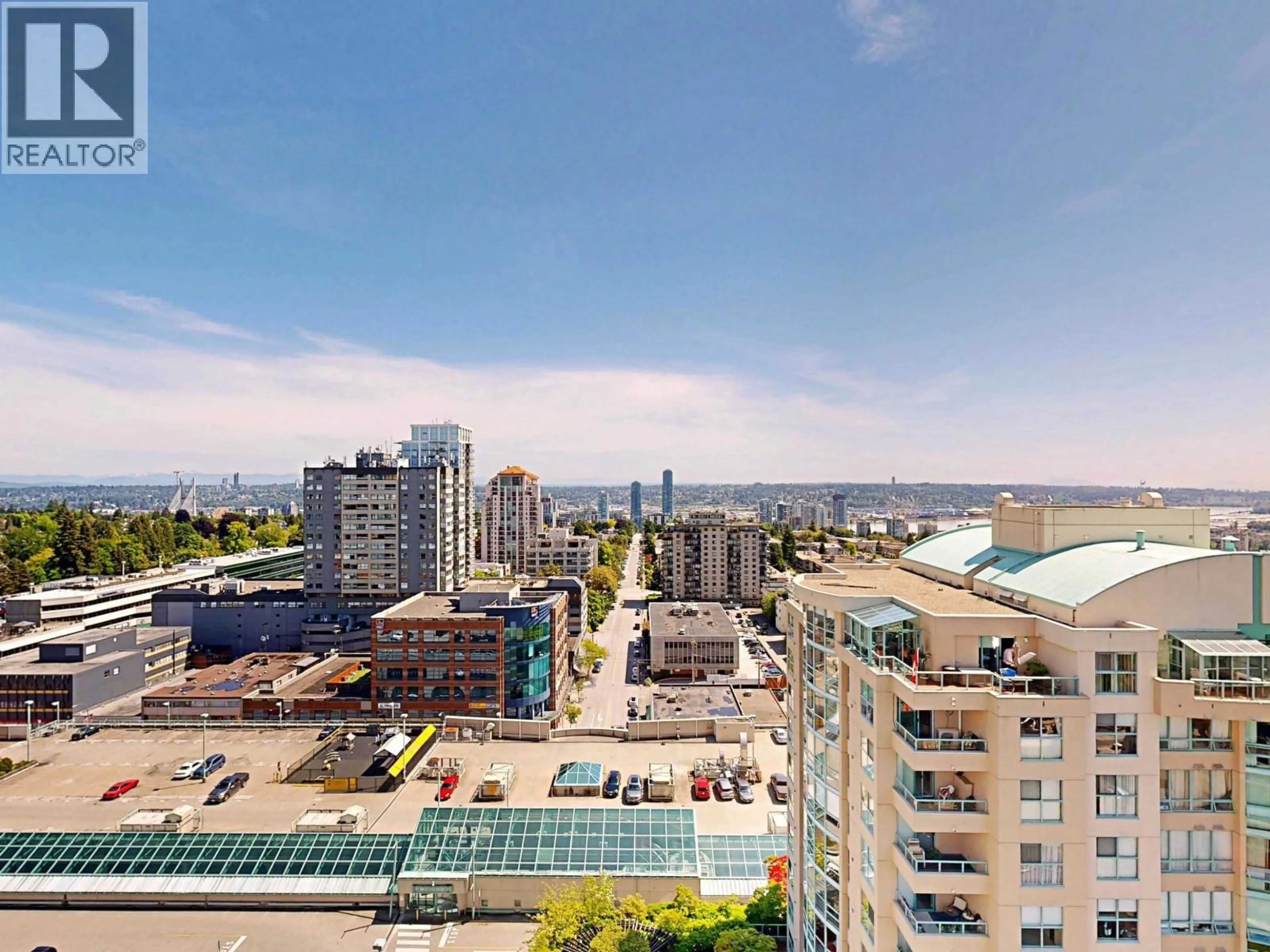 A pic from outside/outdoor area/front of a property/back of a property/a pic from drone, city buildings view from balcony for 2005 - 719 PRINCESS STREET, New Westminster British Columbia V3M6T9