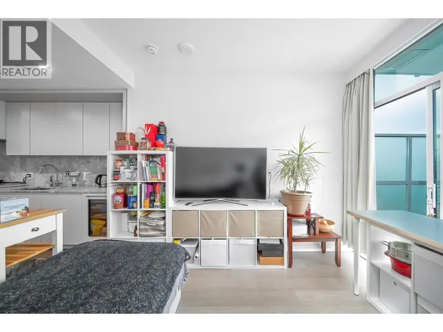 708 - 7418 PAULSON STREET, Vancouver 4