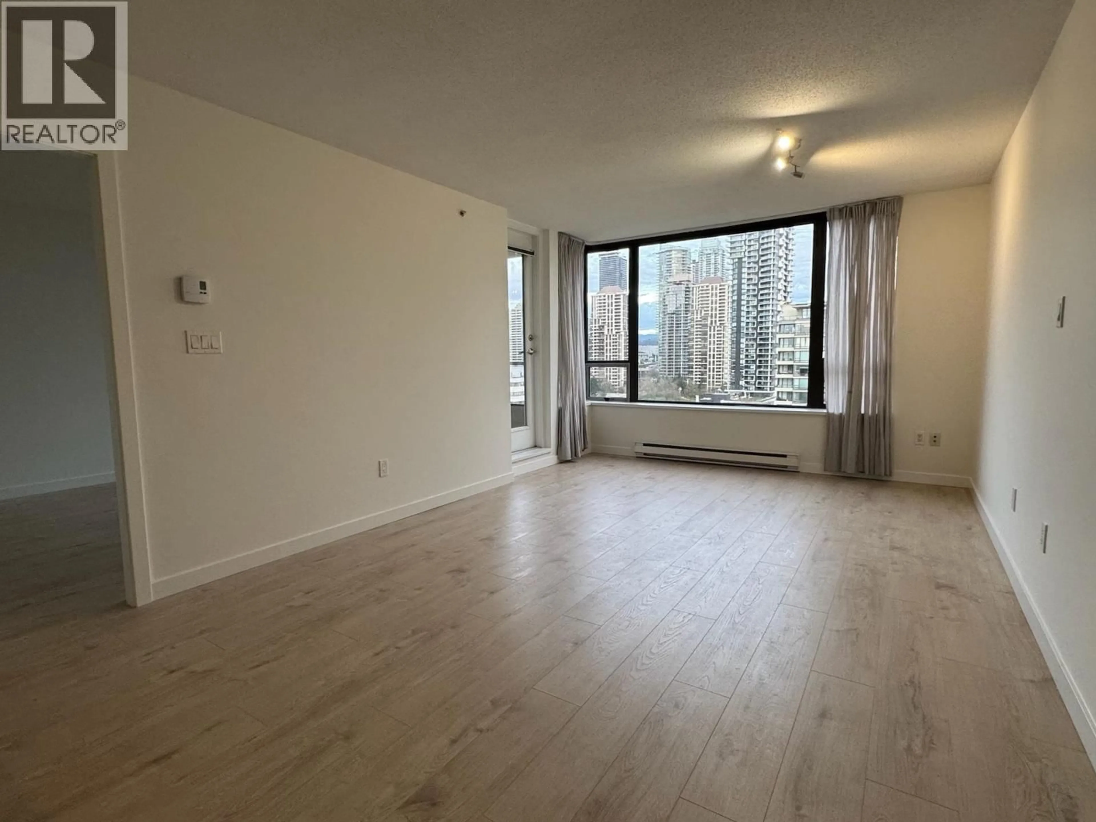 A pic of a room for 1605 - 4118 DAWSON STREET, Burnaby British Columbia V5C0A3