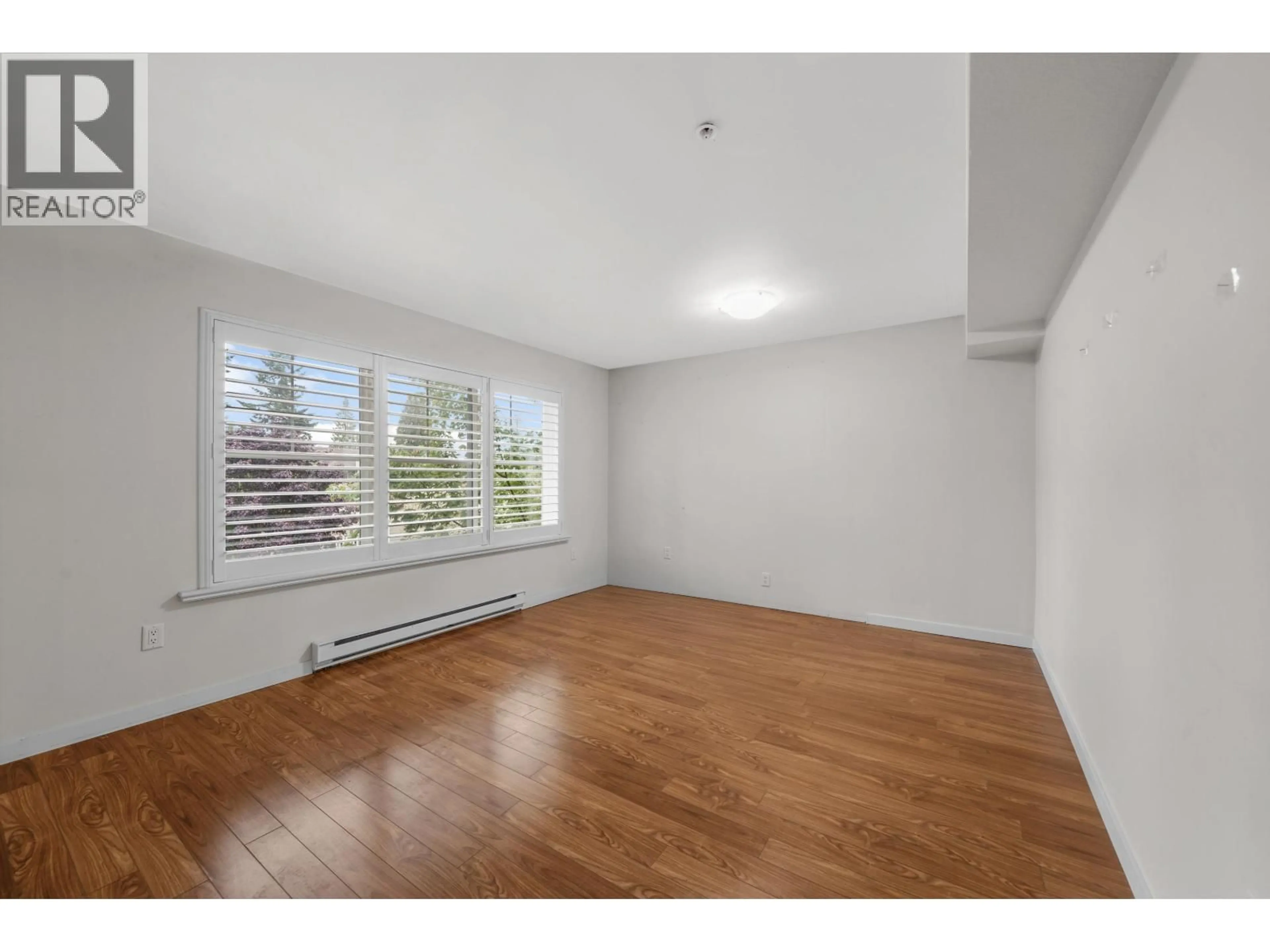 A pic of a room for 307 - 1969 WESTMINSTER AVENUE, Port Coquitlam British Columbia V3B1E7
