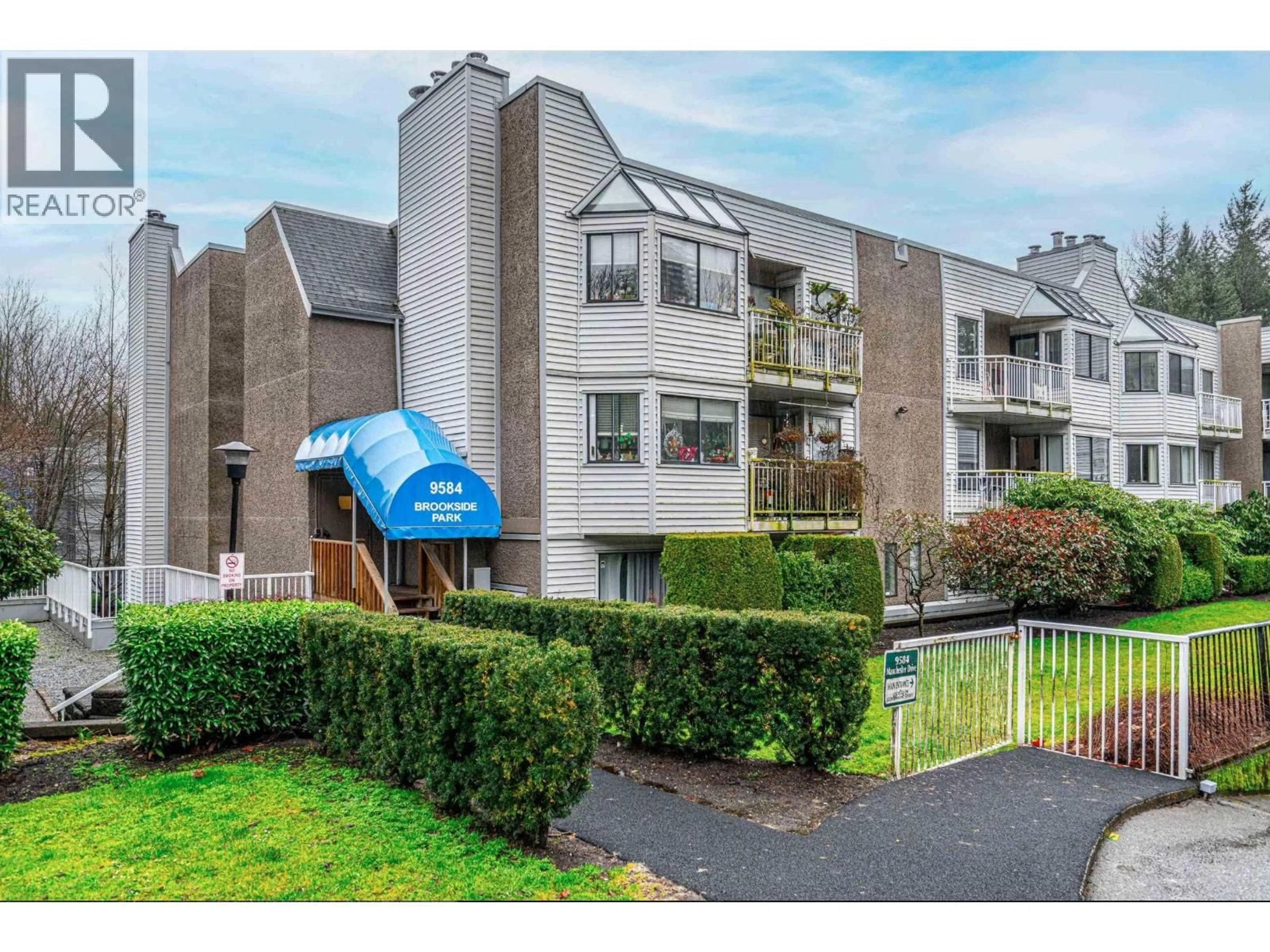 Unknown for 105 - 9584 MANCHESTER DRIVE, Burnaby British Columbia V3N4R1