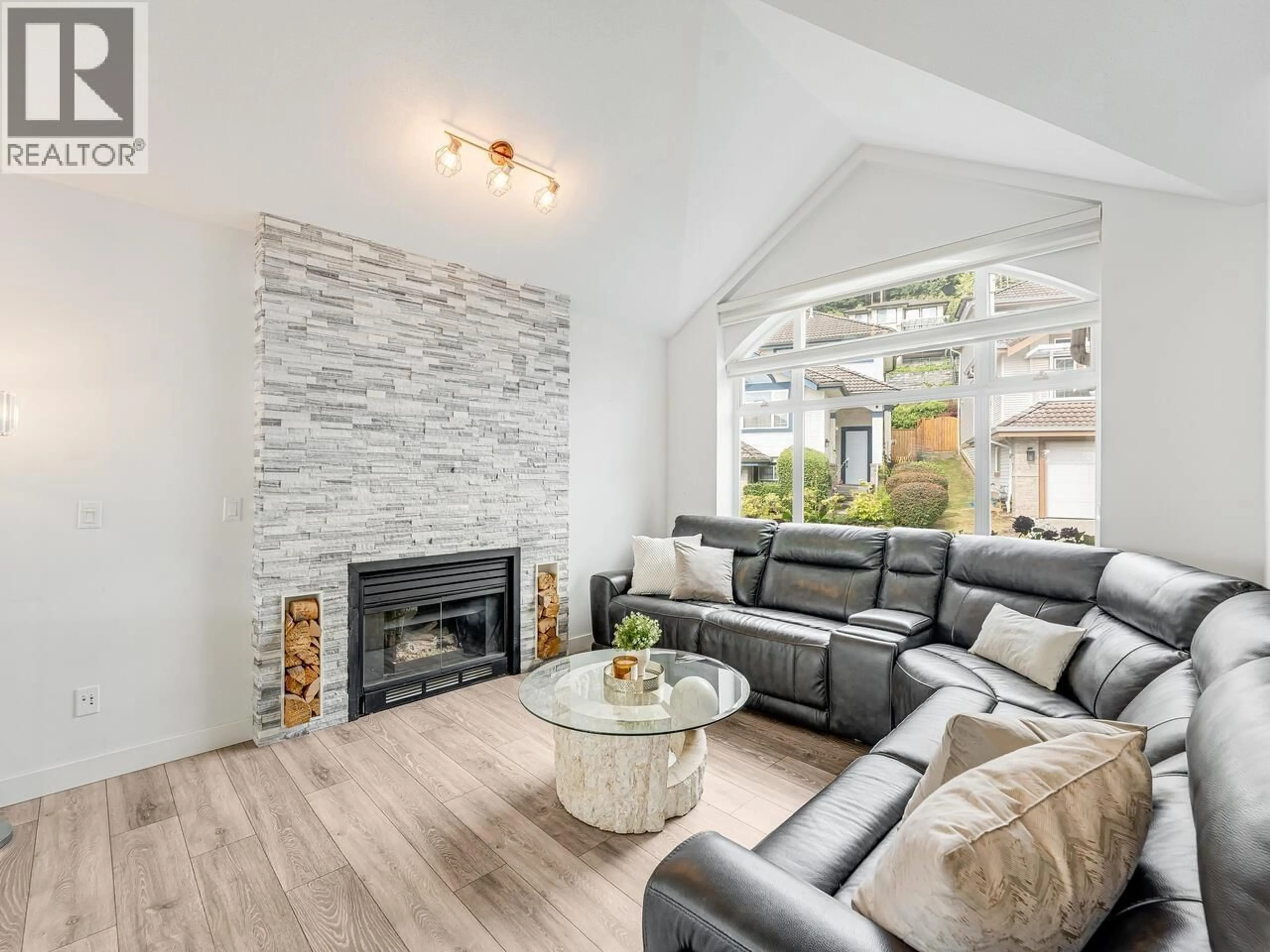 Living room with furniture, unknown for 1668 PLATEAU CRESCENT, Coquitlam British Columbia V3E3B3