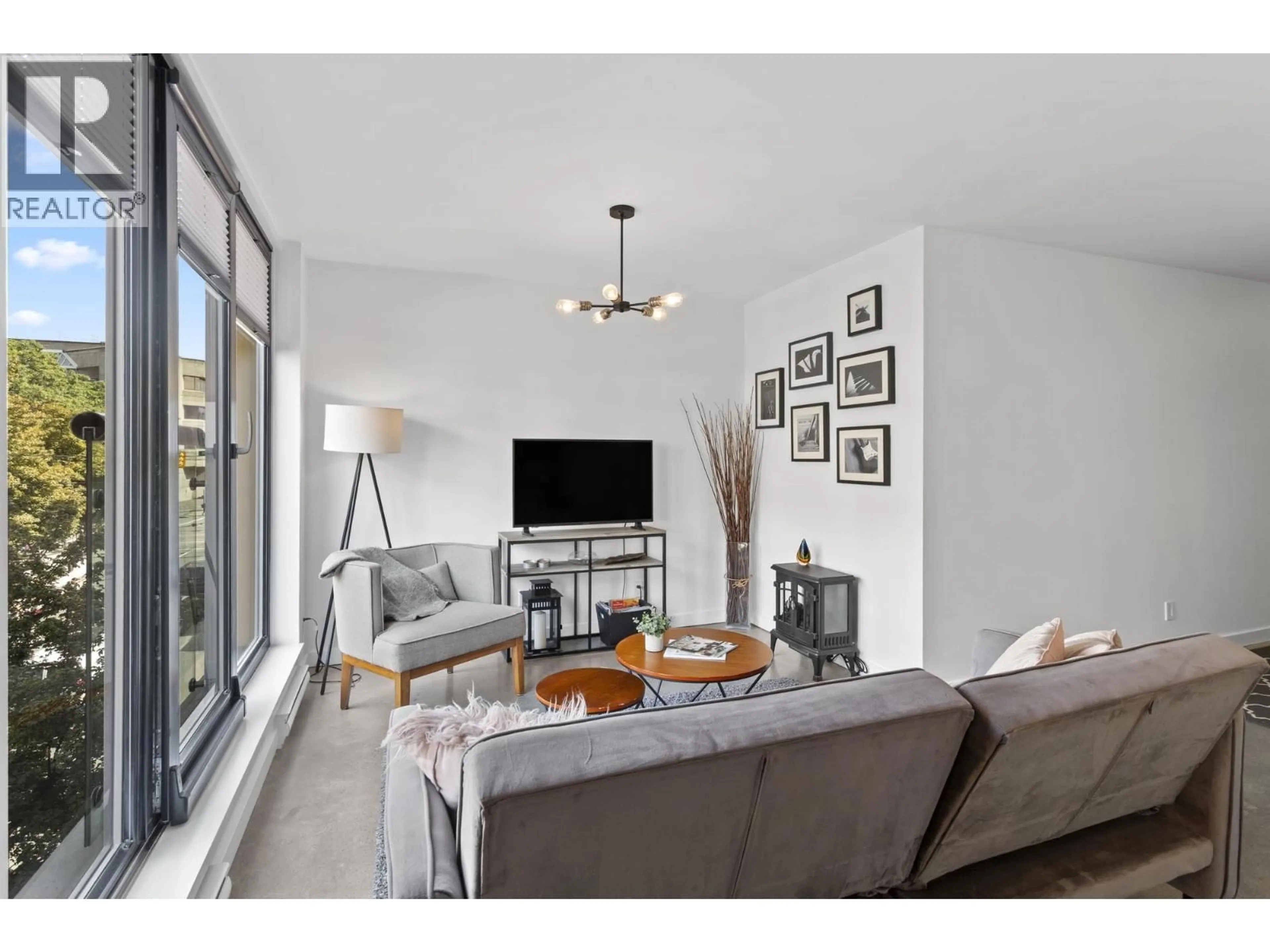 Living room with furniture, unknown for 501 - 150 CORDOVA STREET, Vancouver British Columbia V6A1K9